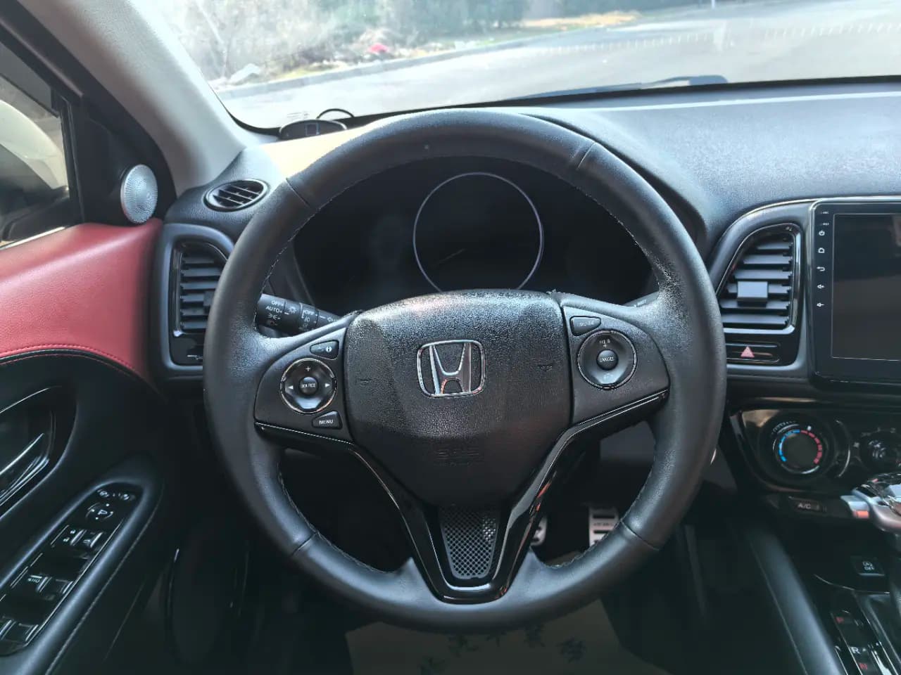 Honda Vezel 2022 г. 53097 км. — фото 14