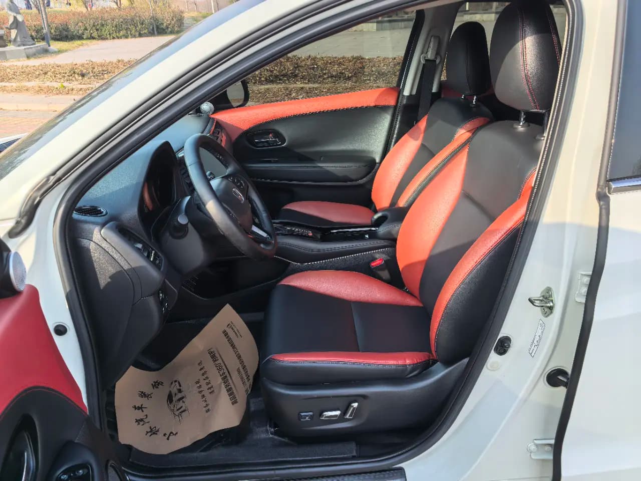 Honda Vezel 2022 г. 53097 км. — фото 16