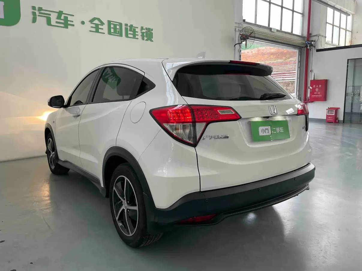 Honda Vezel 2022 г. 8698 км. — фото 4