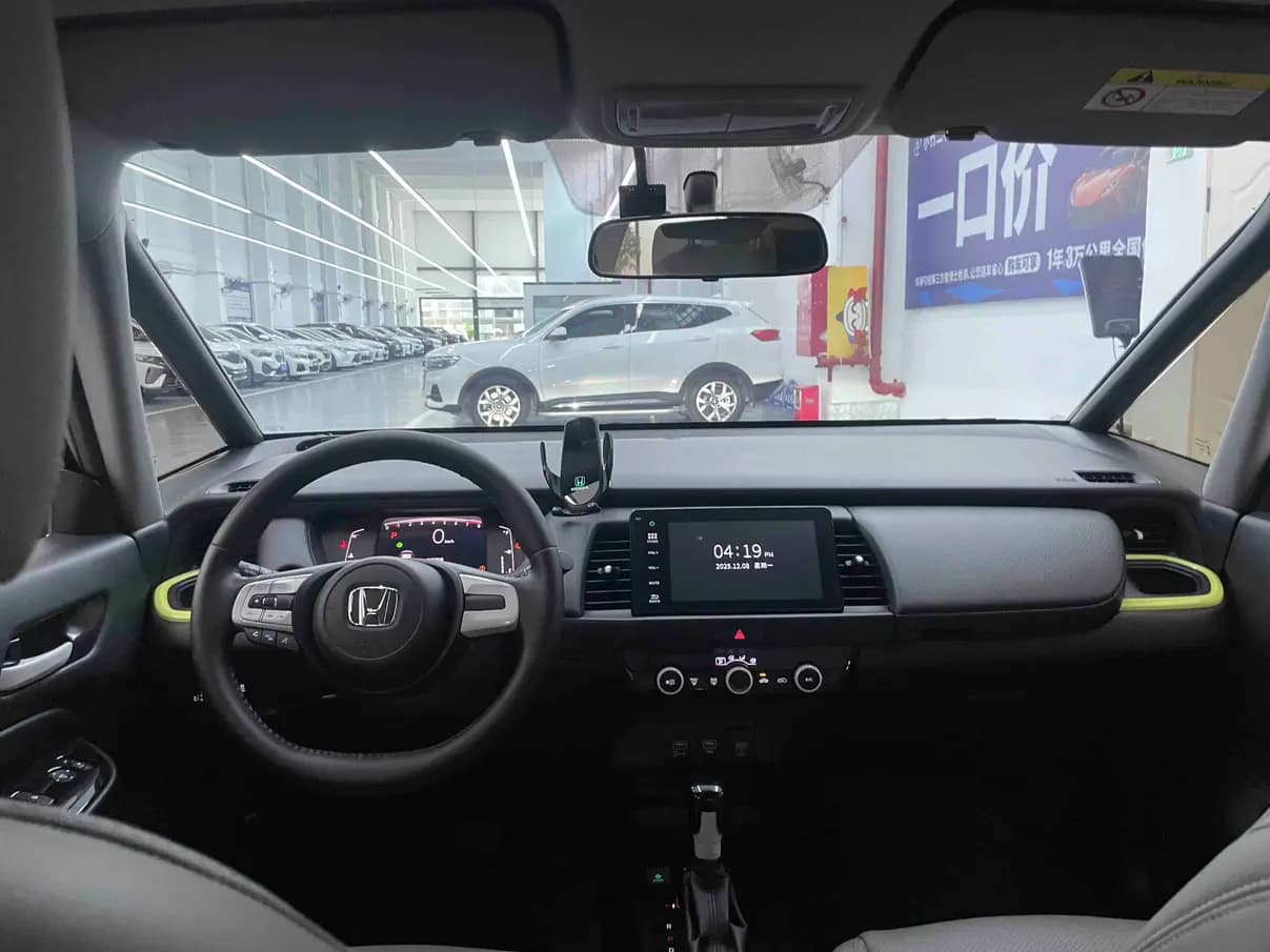 Honda Fit 2022 г. 15099 км. — фото 13