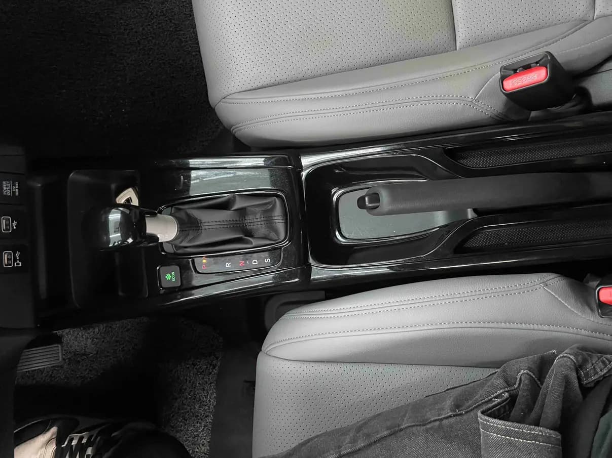 Honda Fit 2022 г. 15099 км. — фото 17