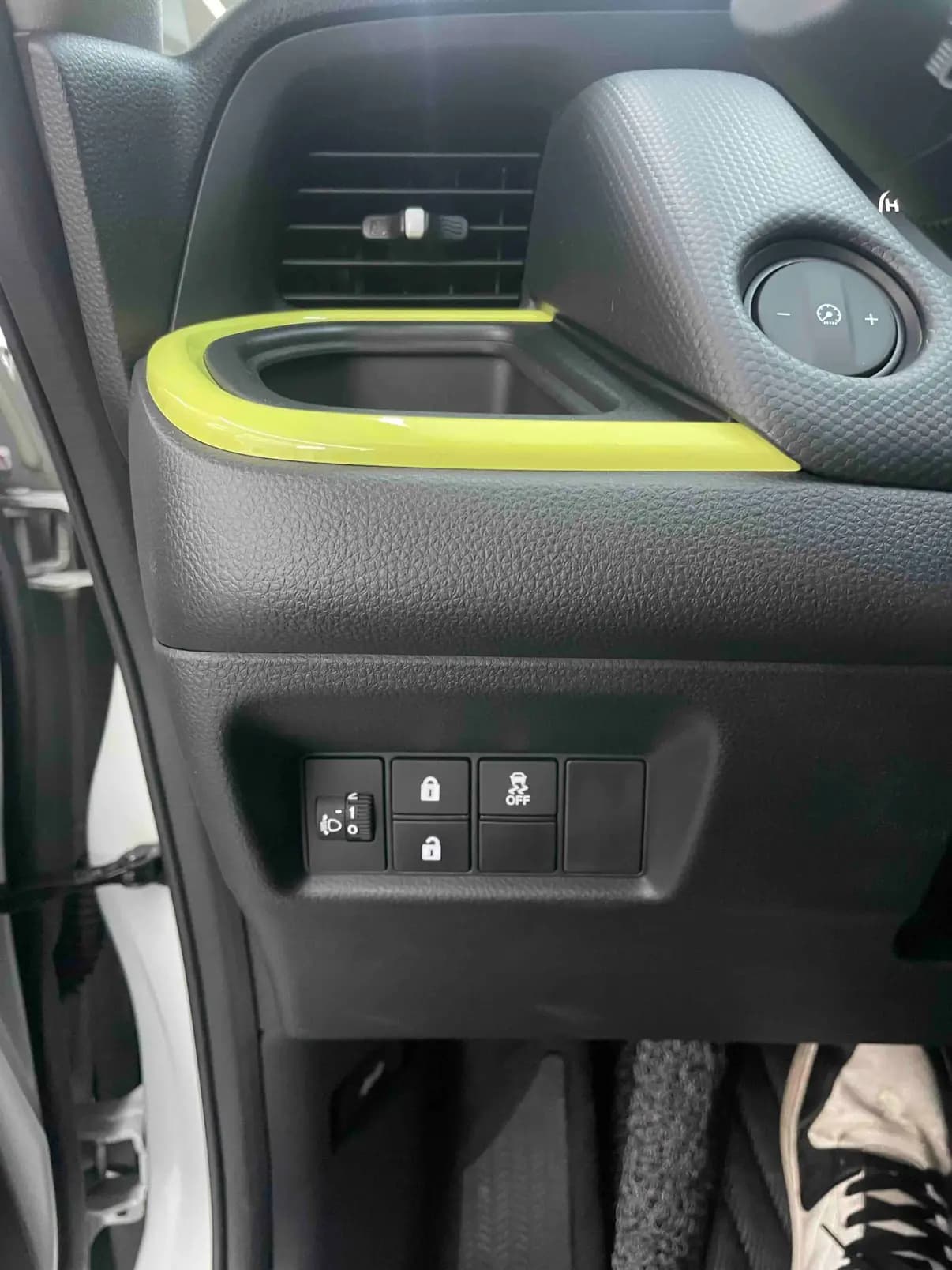Honda Fit 2022 г. 15099 км. — фото 18