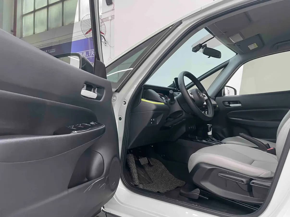 Honda Fit 2022 г. 15099 км. — фото 21