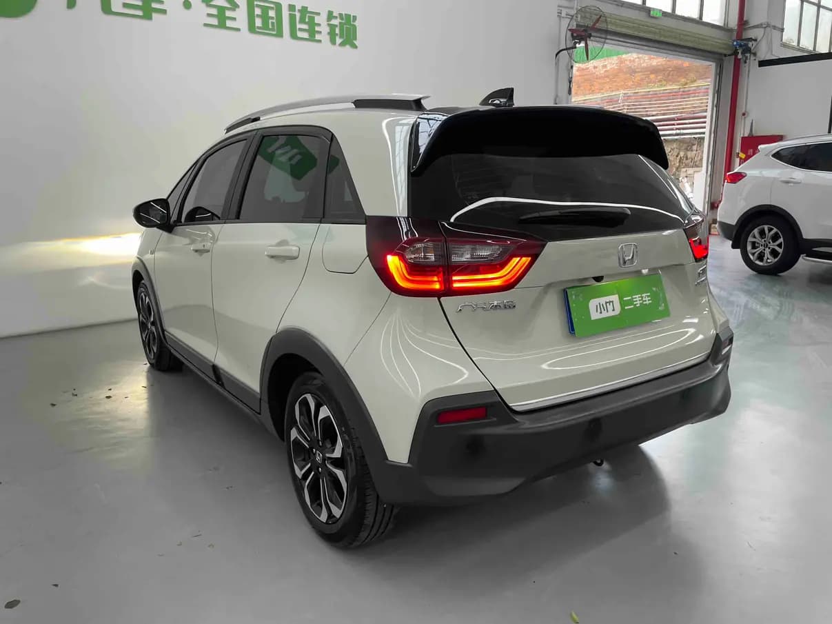 Honda Fit 2022 г. 15099 км. — фото 4