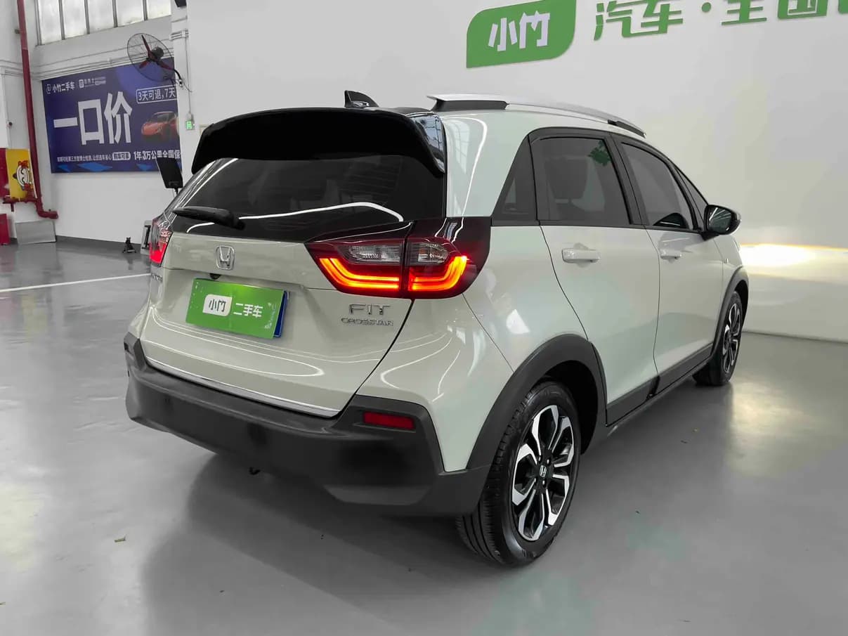 Honda Fit 2022 г. 15099 км. — фото 6