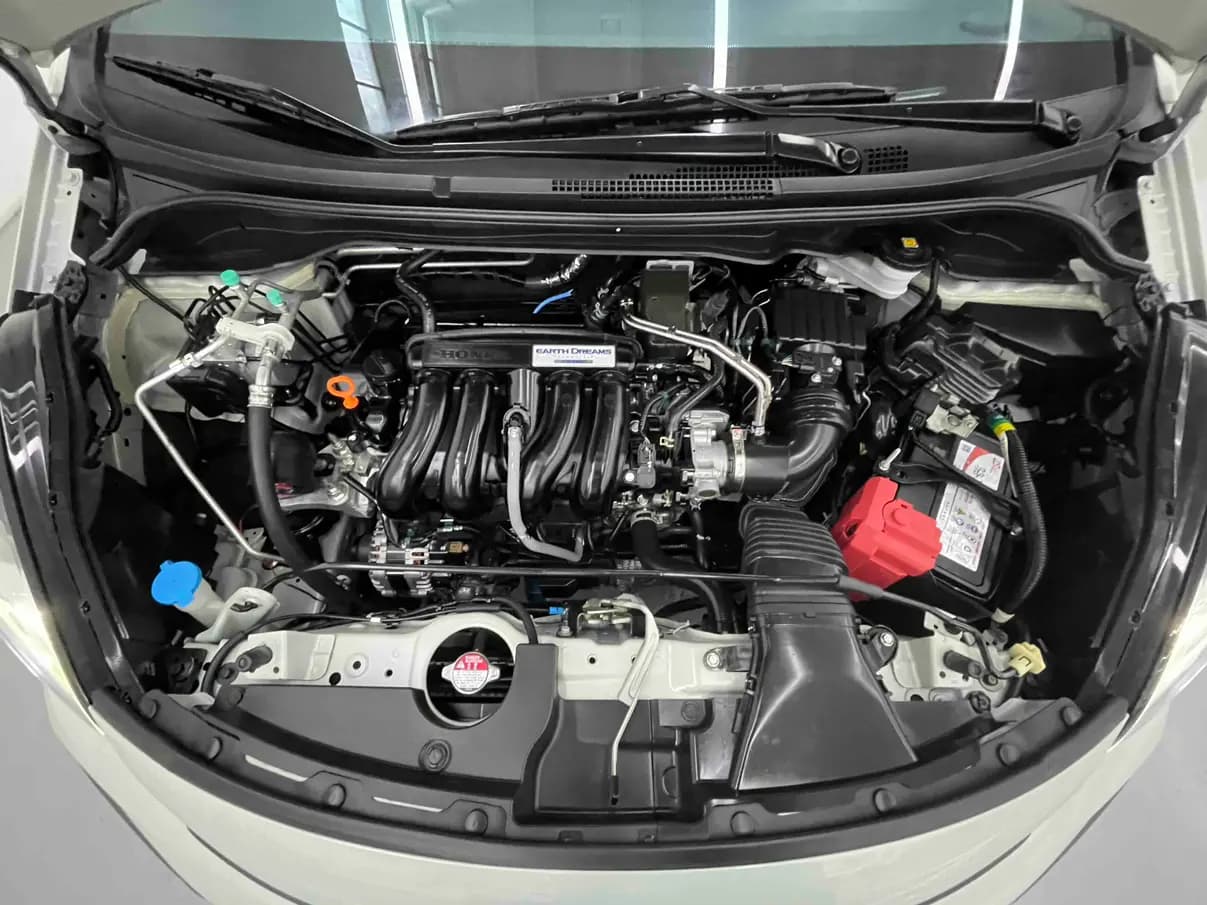 Honda Fit 2022 г. 15099 км. — фото 8