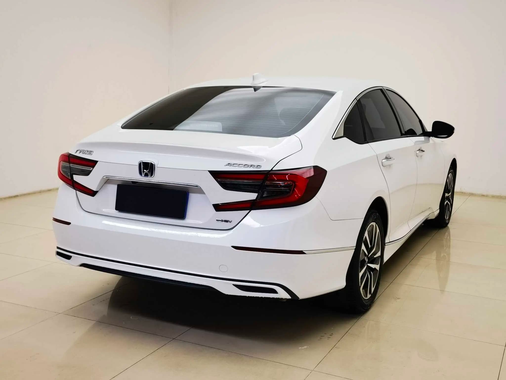 Honda Accord 2022 г. 48039 км. — фото 6