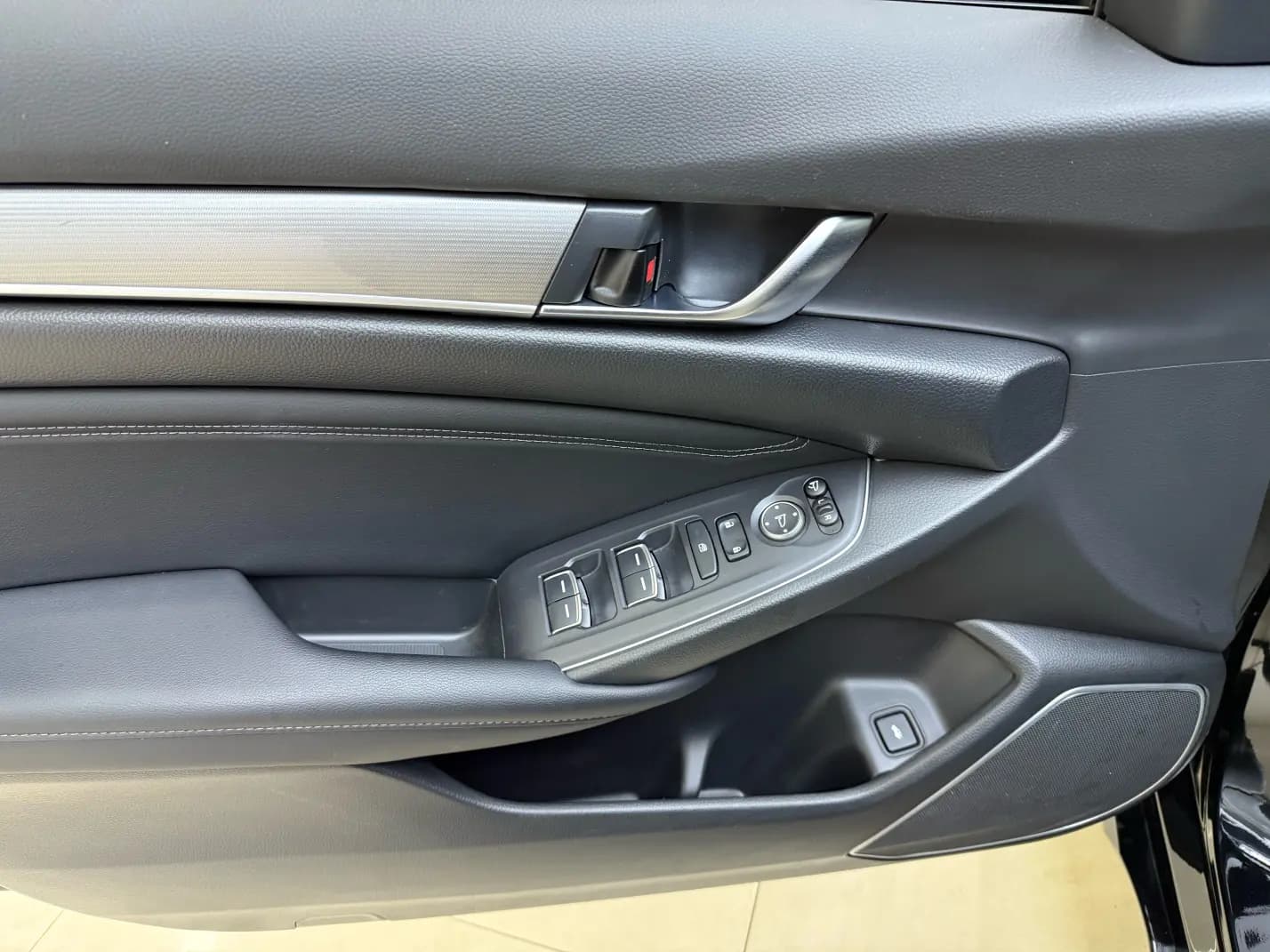 Honda Accord 2022 г. 35041 км. — фото 15