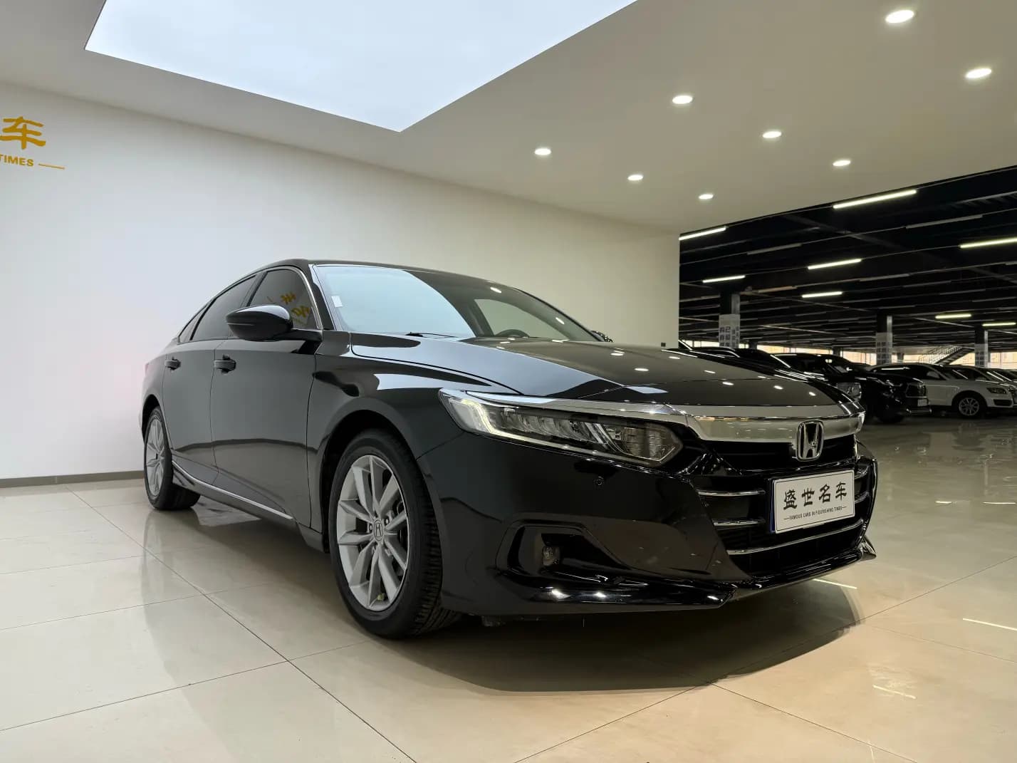 Honda Accord 2022 г. 35041 км. — фото 3