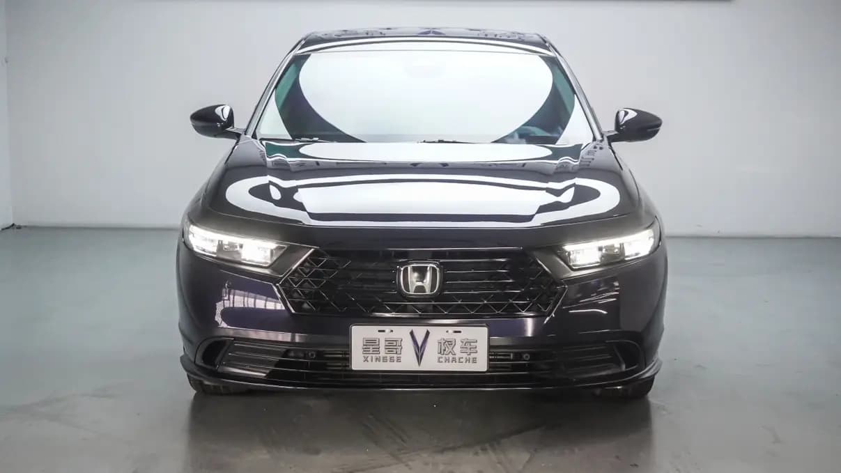 Honda Accord 2024 г. 23042 км. — фото 2
