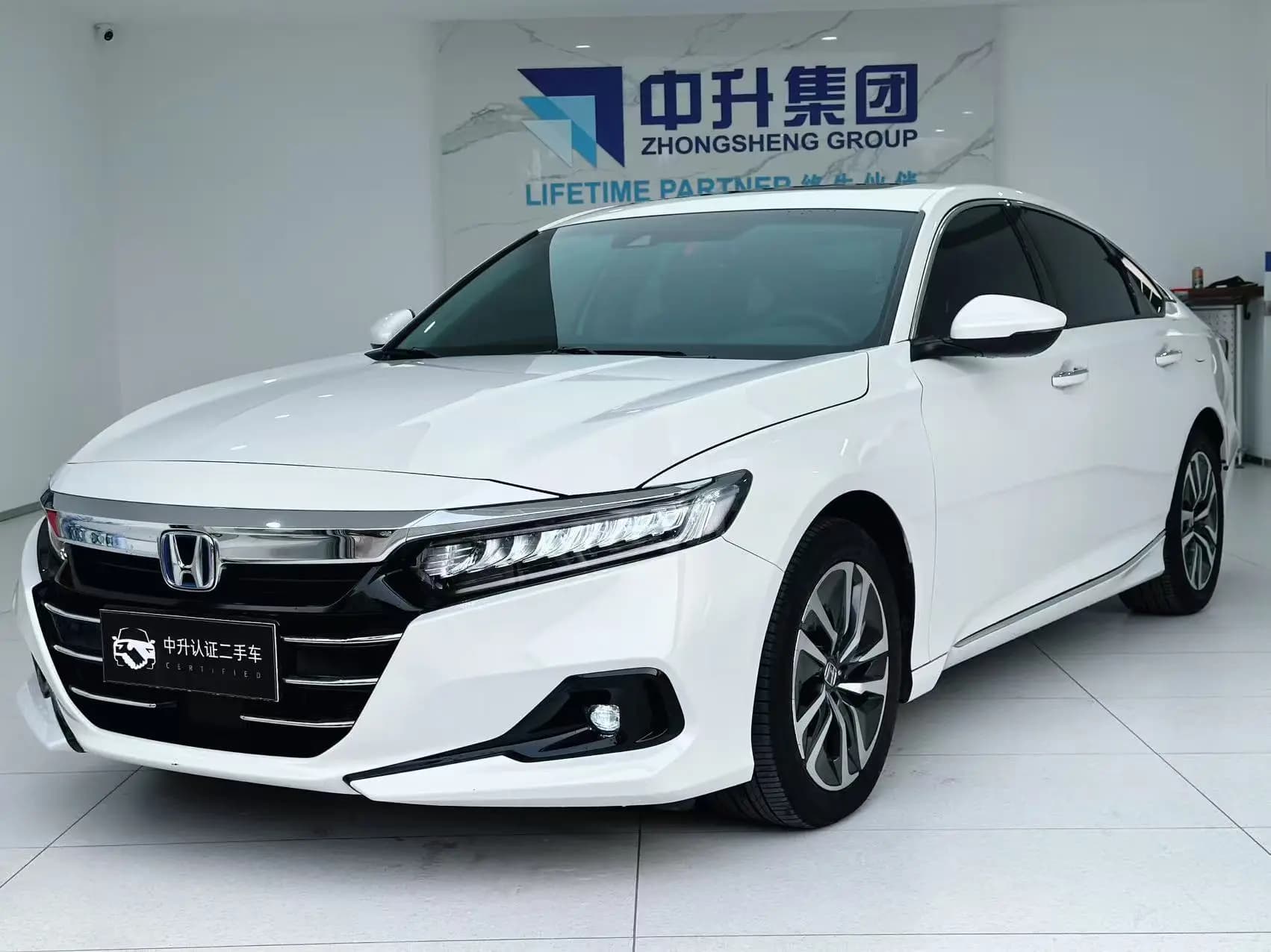 Honda Accord 2022 г. 16921 км.