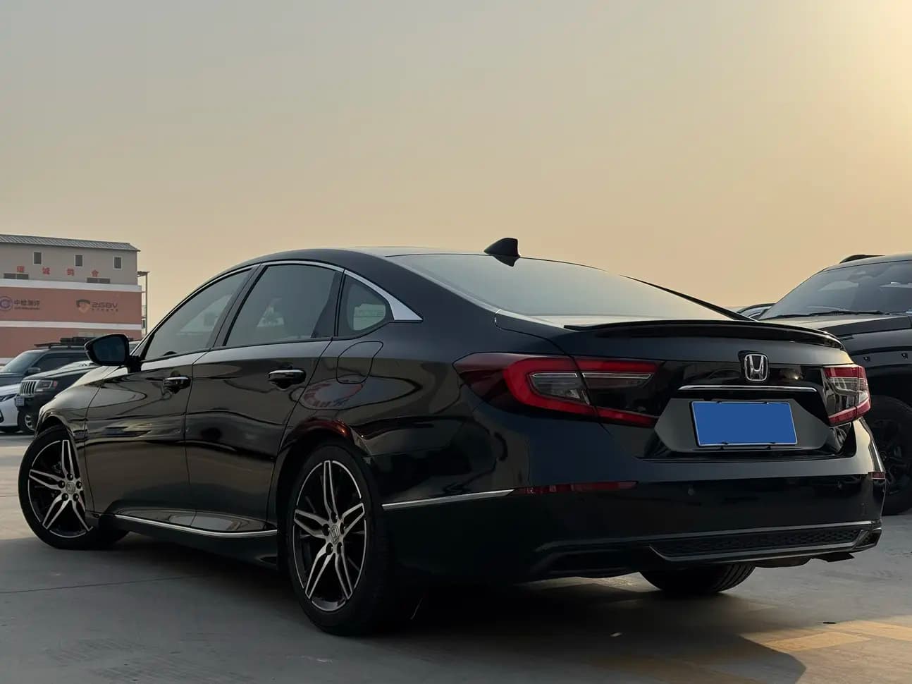 Honda Accord 2022 г. 73120 км. — фото 3
