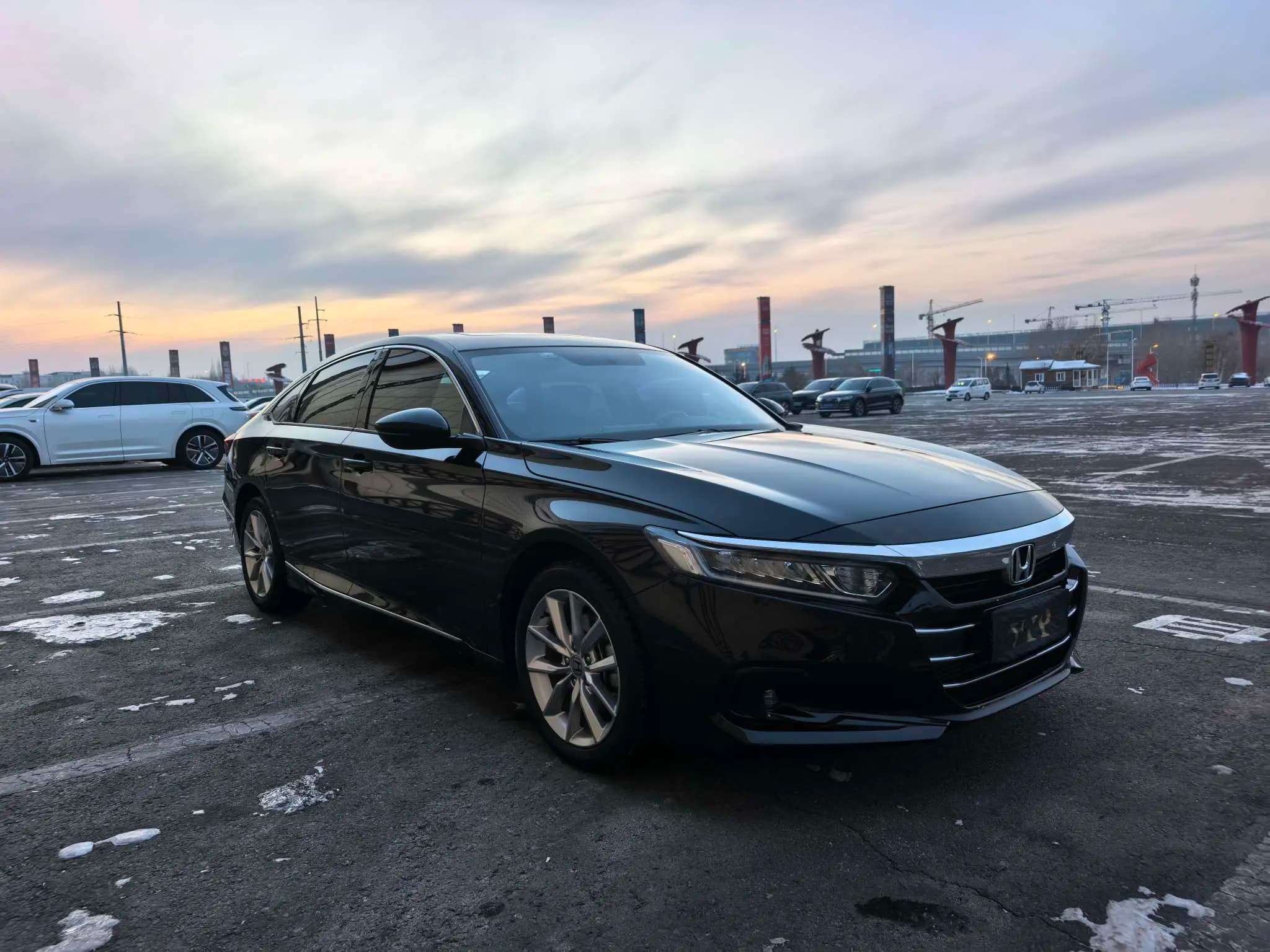 Honda Accord 2022 г. 50119 км. — фото 3