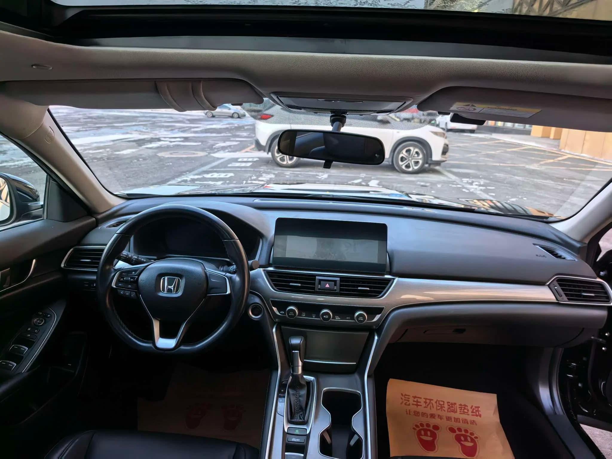 Honda Accord 2022 г. 50119 км. — фото 8
