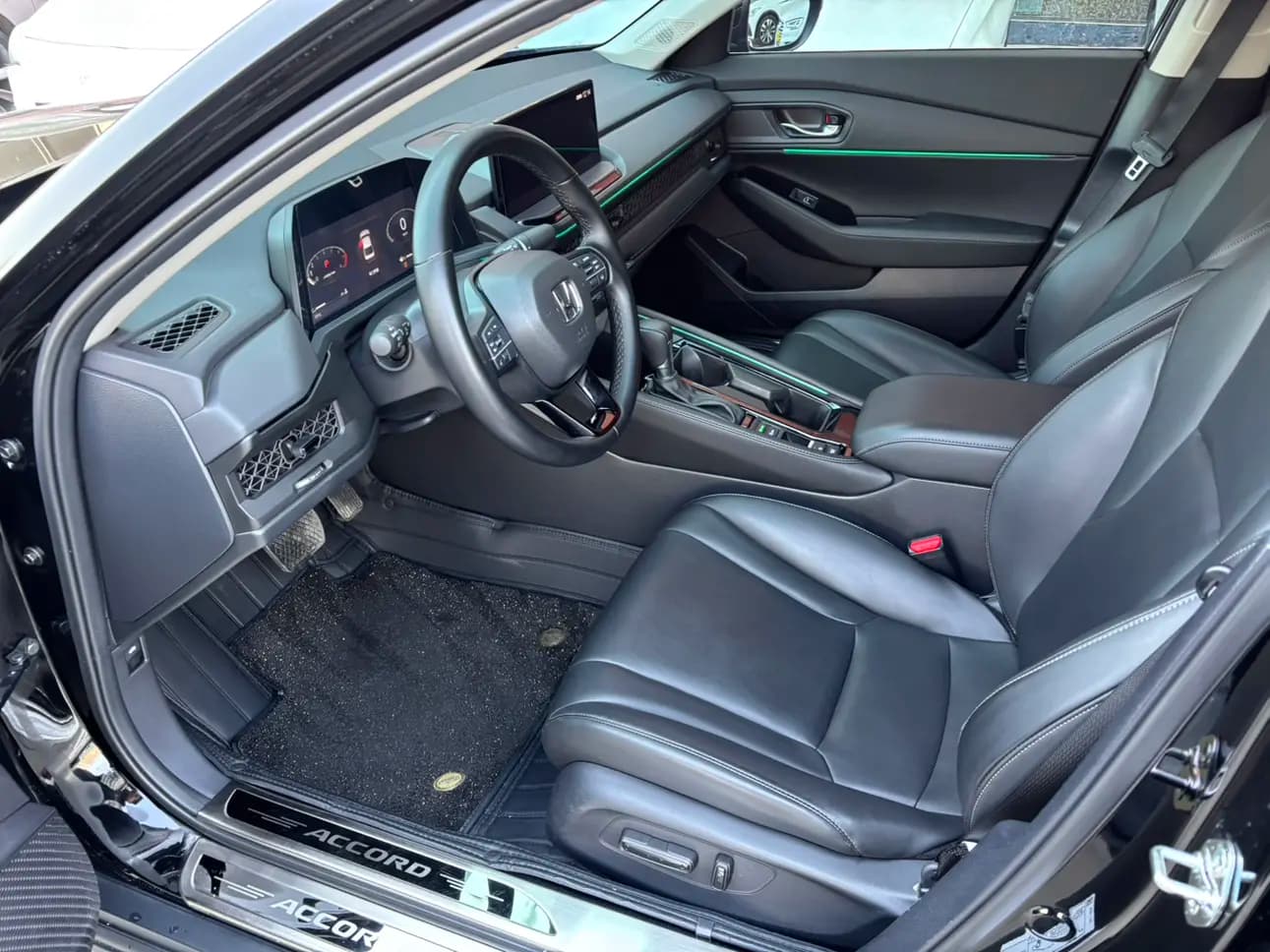 Honda Accord 2024 г. 20118 км. — фото 10