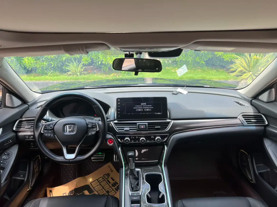 Honda Accord 2022 г. 36116 км. — фото 8