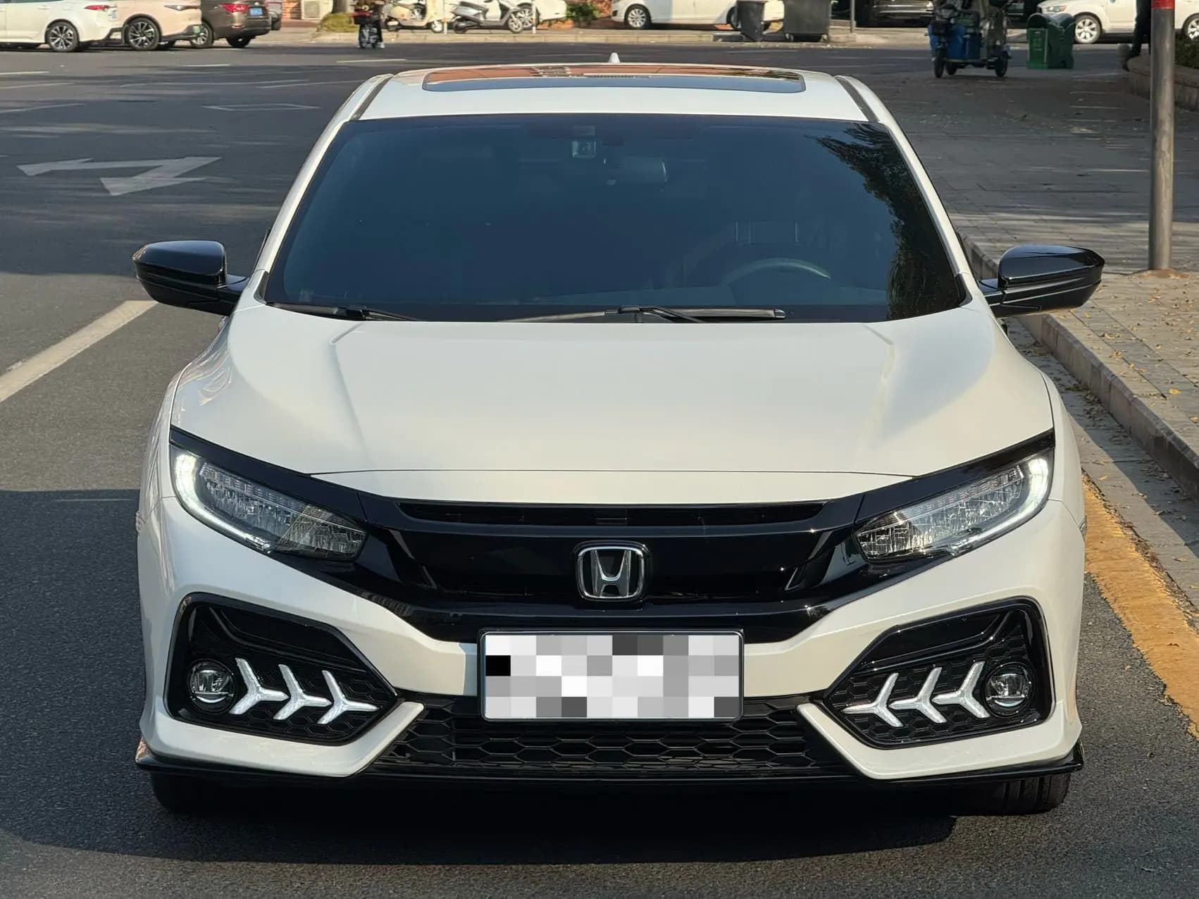 Honda Civic 2022 г. 16015 км. — фото 2