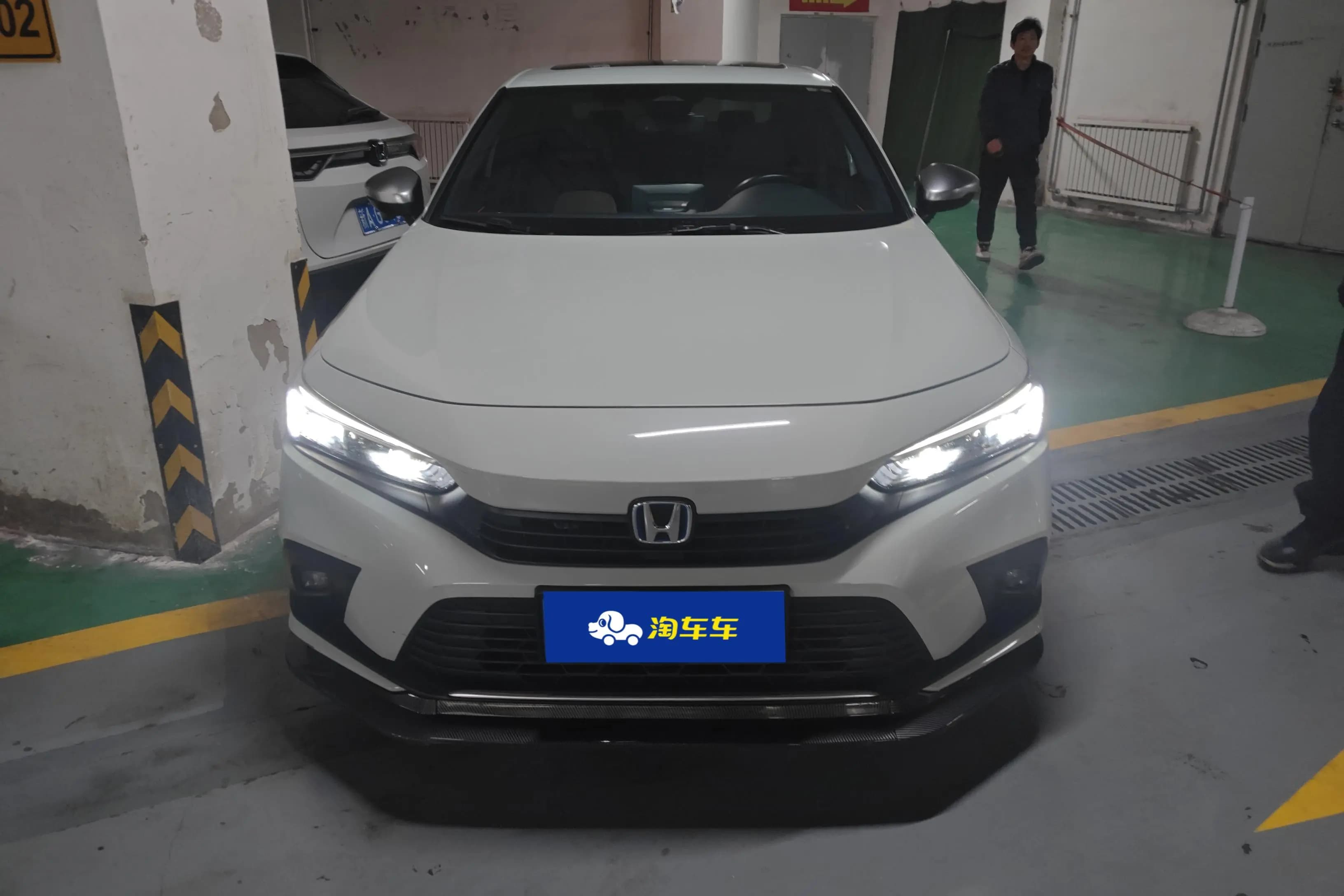 Honda Civic 2022 г. 30617 км. — фото 2