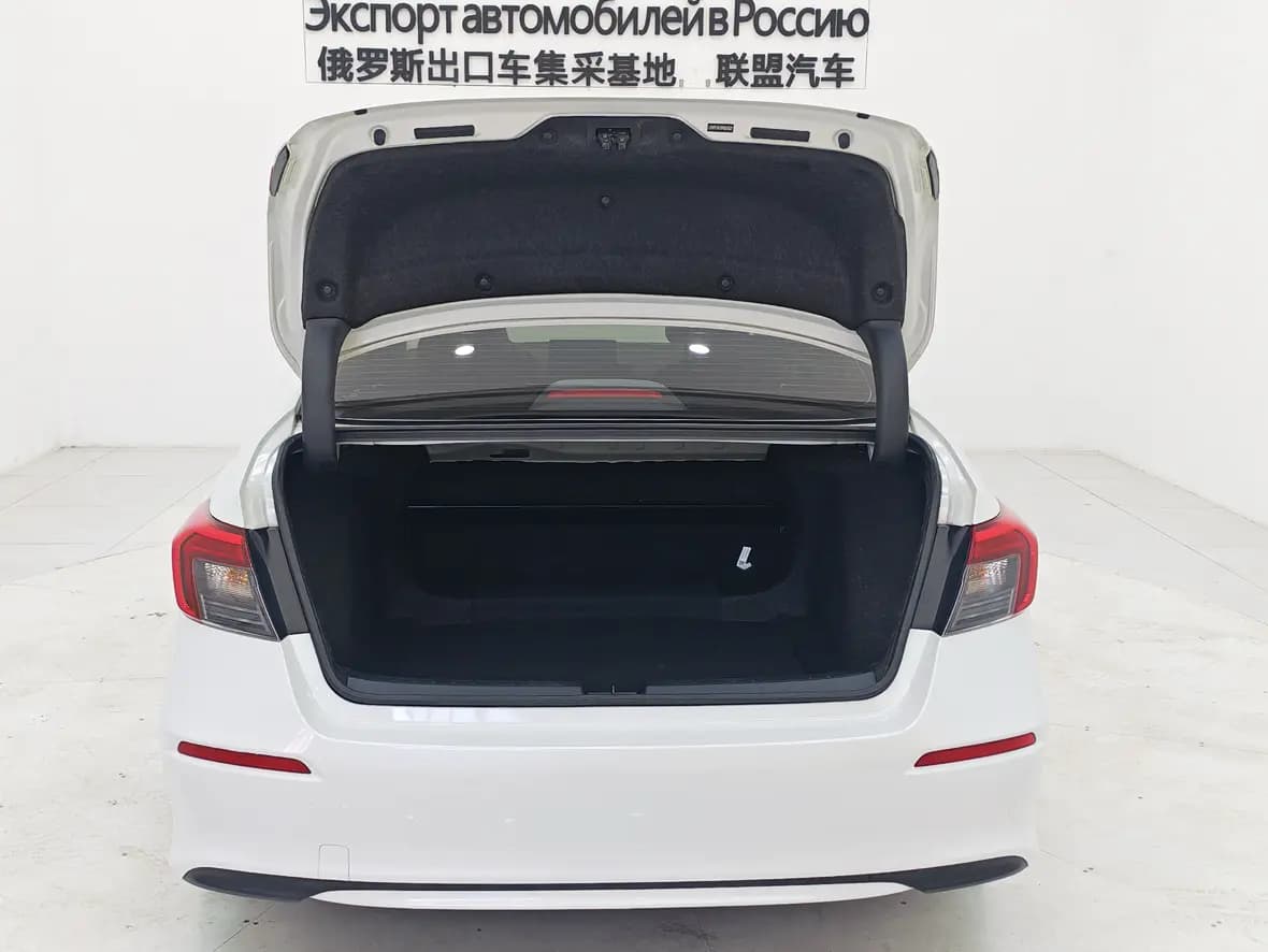 Honda Civic 2023 г. 13421 км. — фото 15