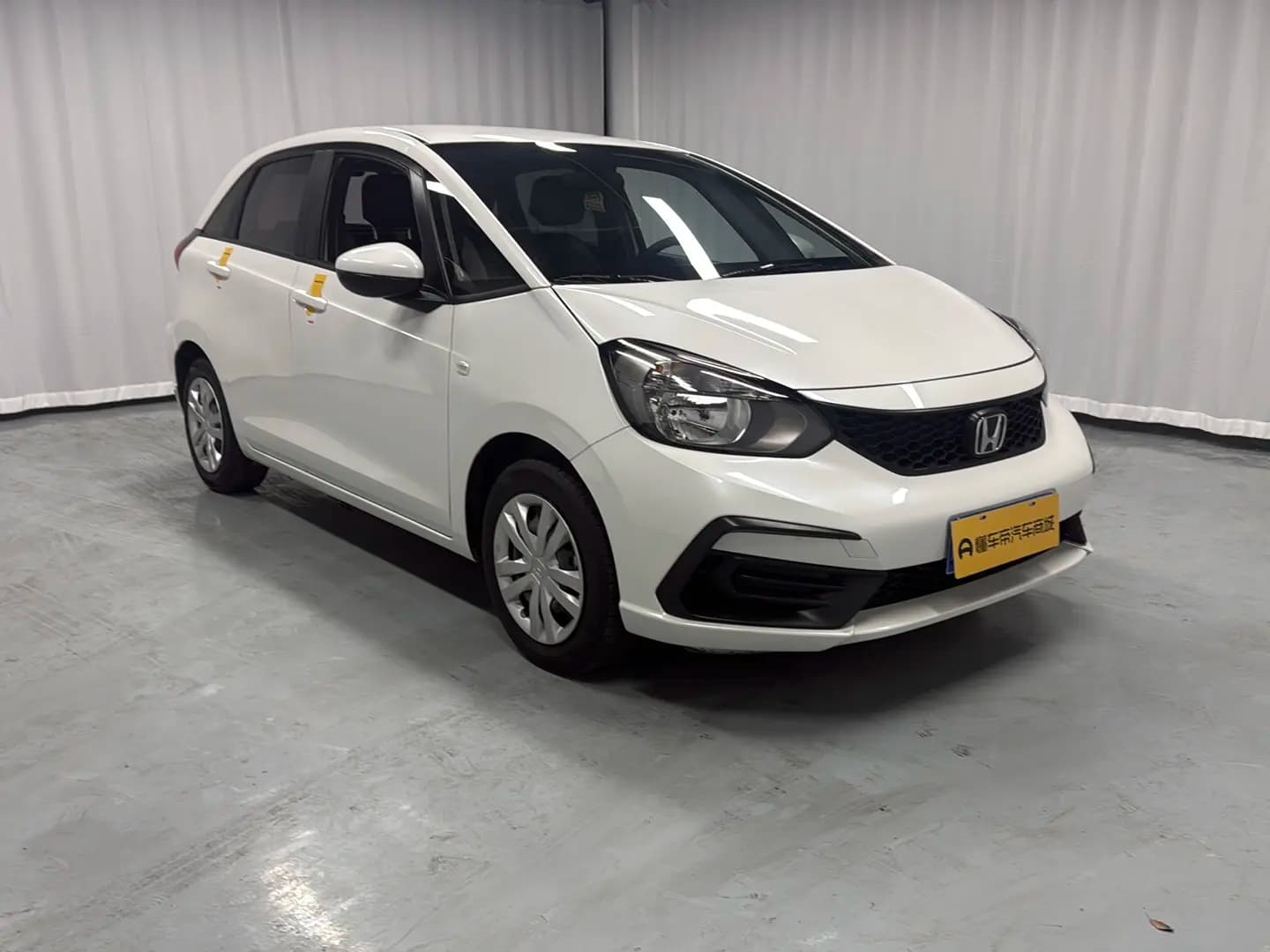 Honda Fit 2023 г. 13801 км. — фото 3
