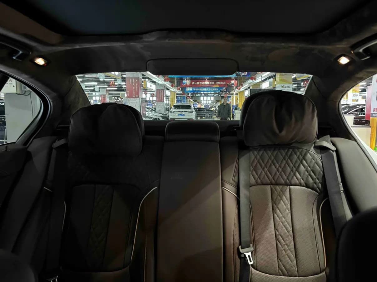 BMW 5 Series PHEV 2022 г. 66108 км. — фото 18