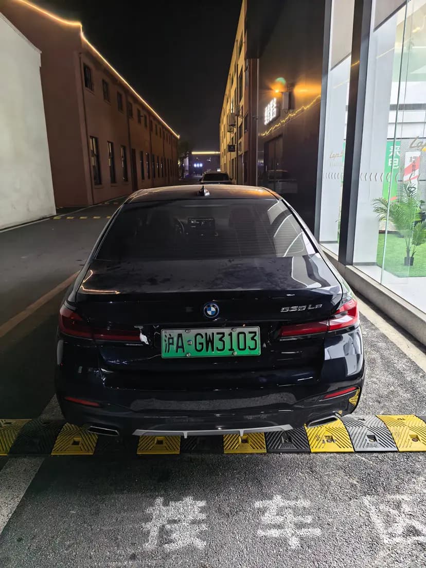 BMW 5 Series PHEV 2022 г. 21065 км. — фото 4