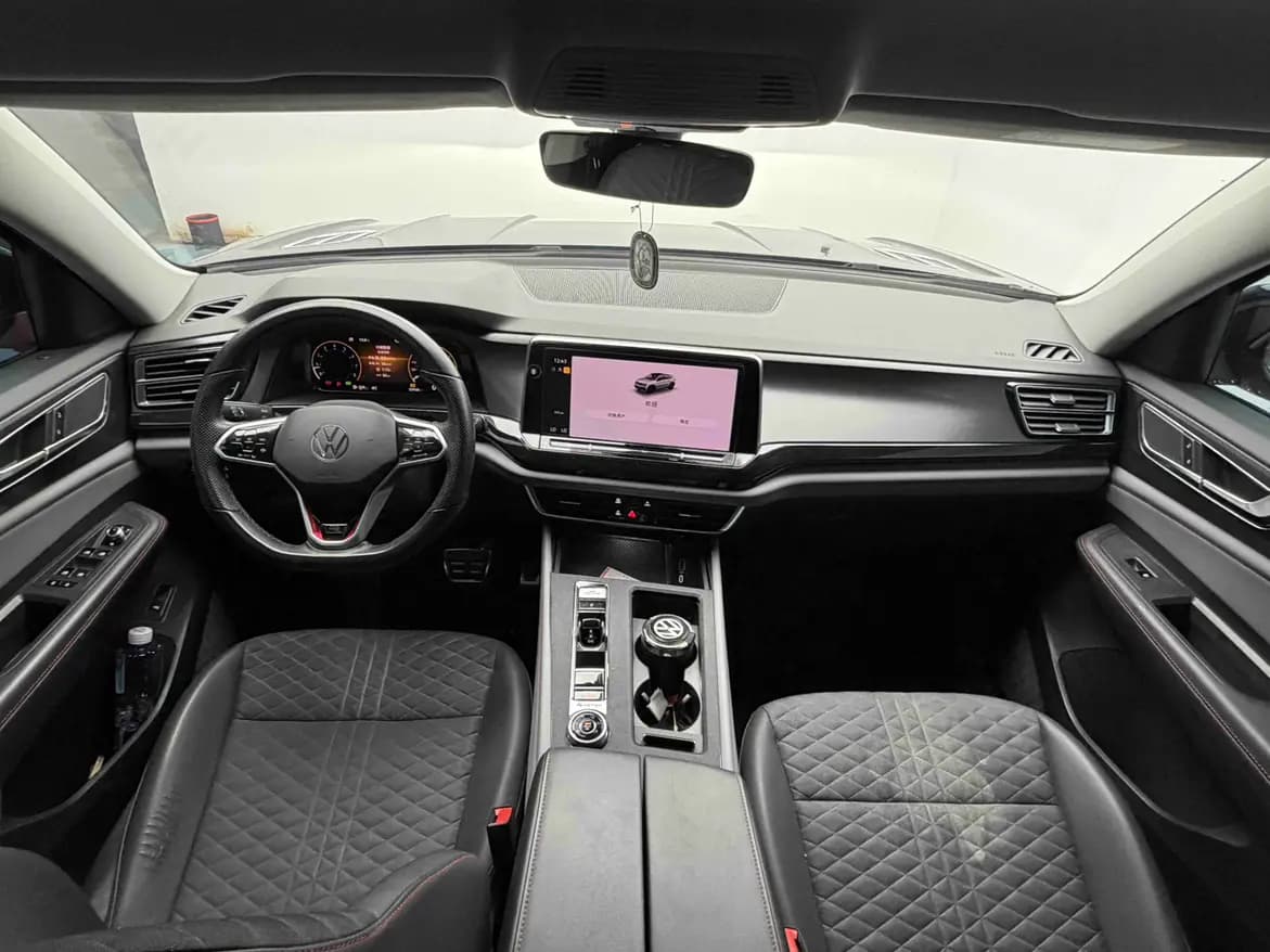 Volkswagen Teramont 2023 г. 35024 км. — фото 6