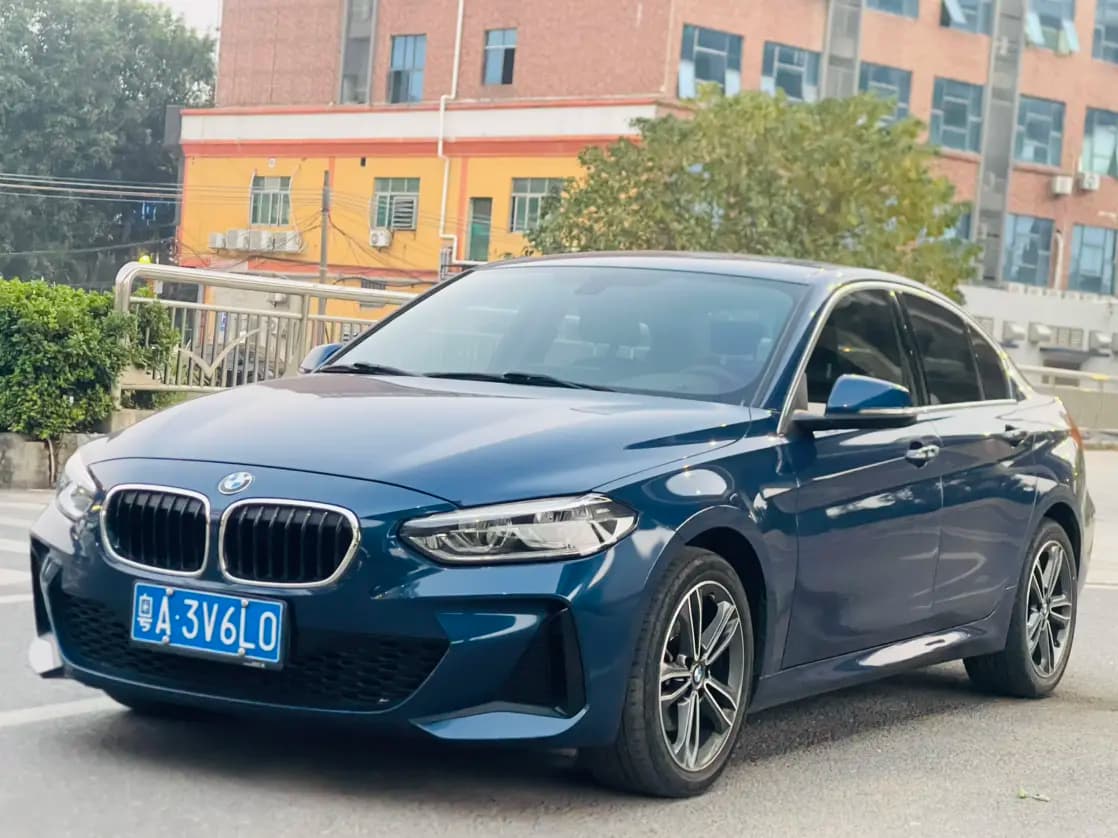 BMW 1 Series 2021 г. 30087 км.