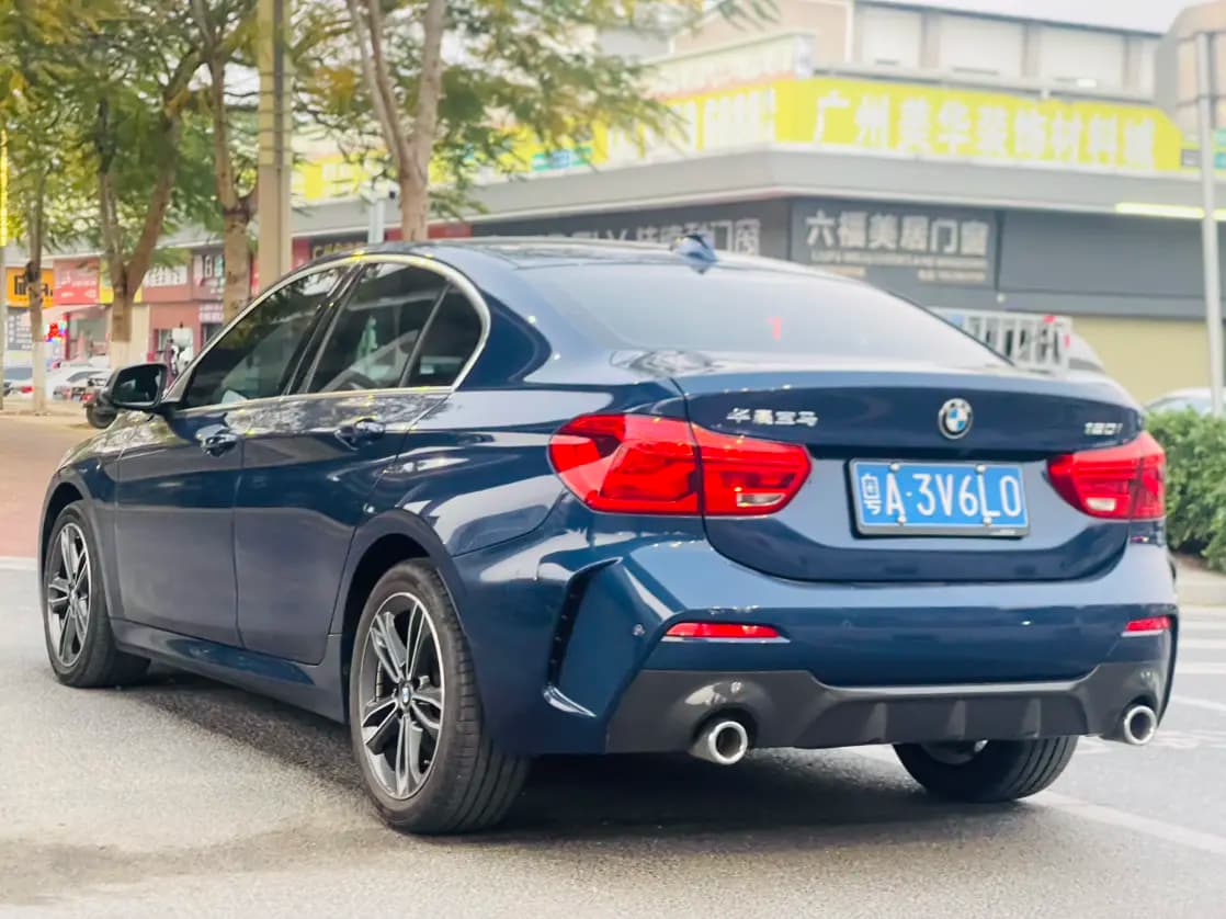 BMW 1 Series 2021 г. 30087 км. — фото 4