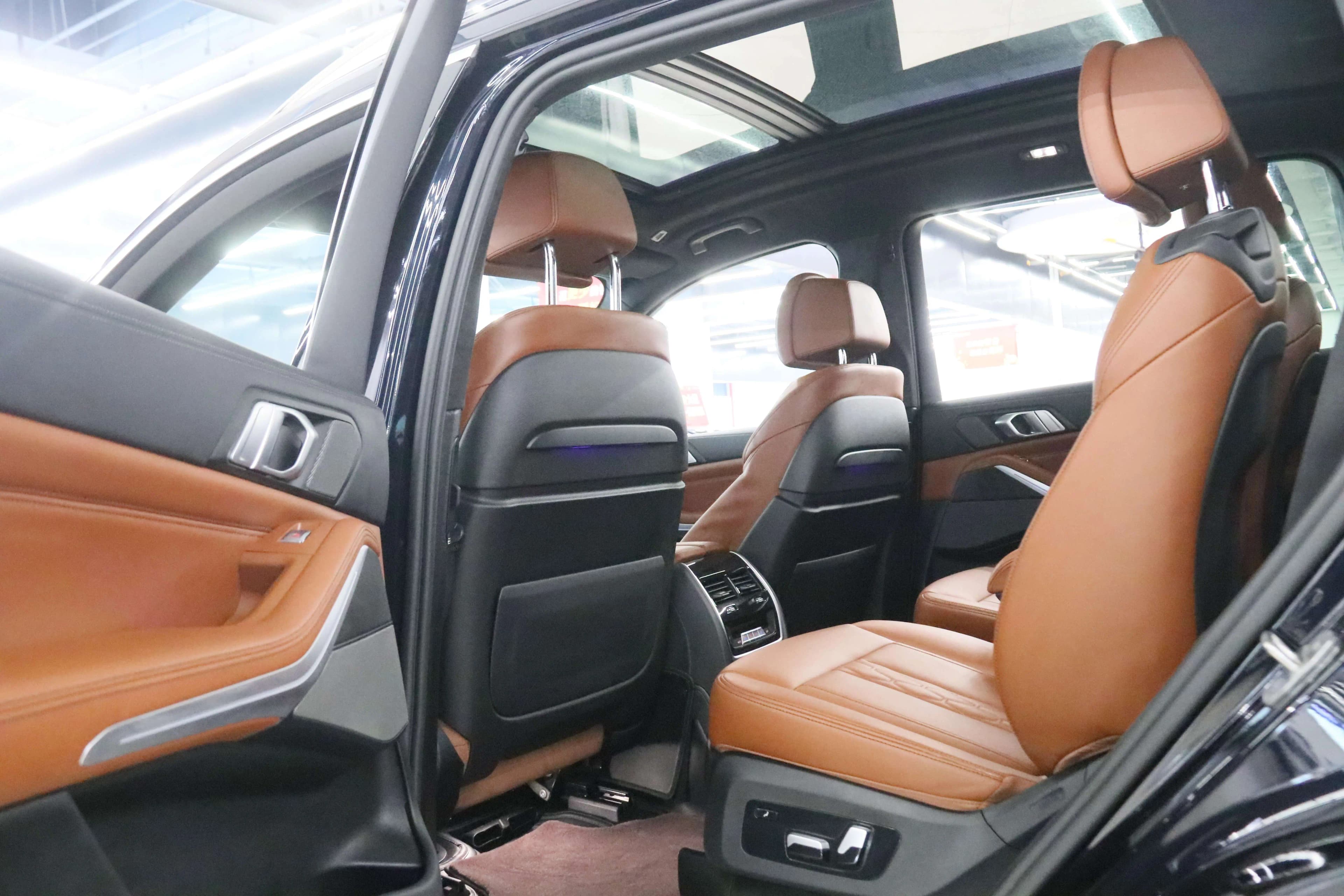 BMW X7 2022 г. 56516 км. — фото 17