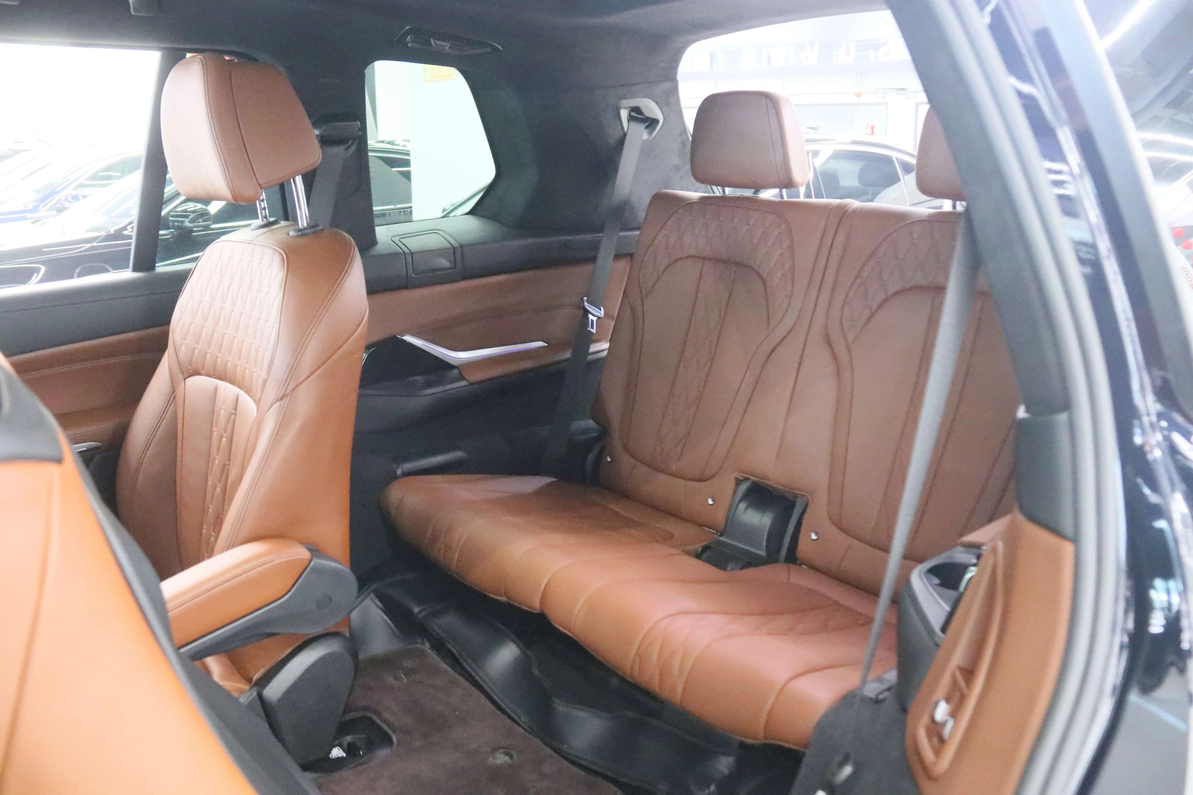 BMW X7 2022 г. 56516 км. — фото 18