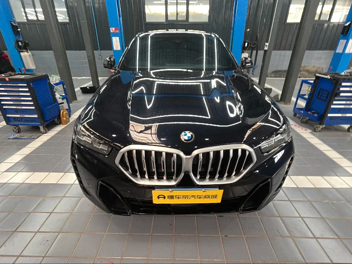 BMW X6 2024 г. 21470 км. — фото 2