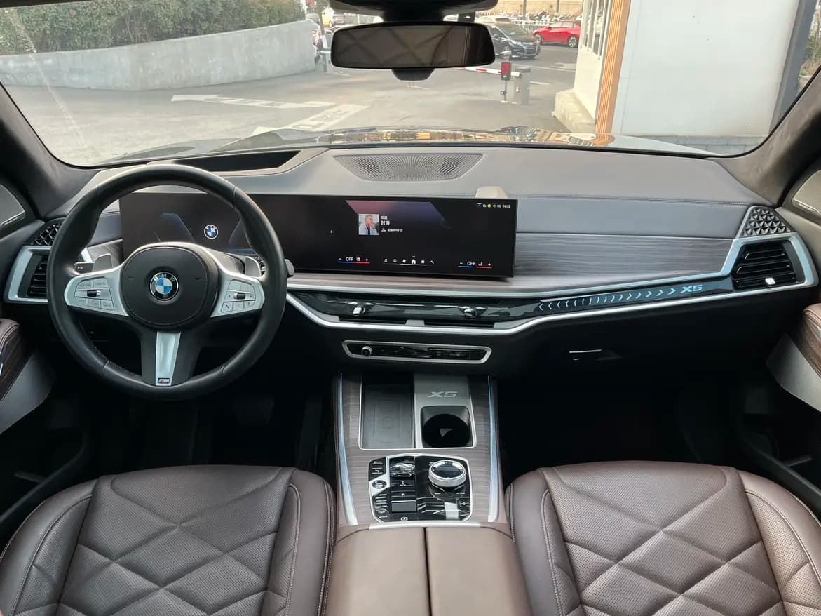 BMW X5 2024 г. 48001 км. — фото 9