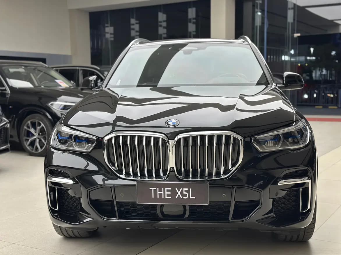 BMW X5 2023 г. 72143 км. — фото 2