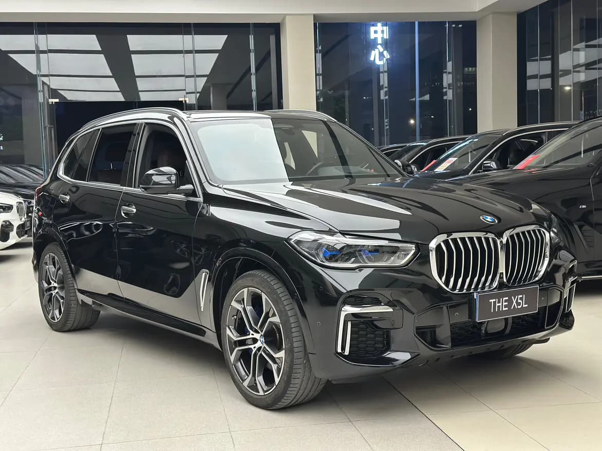 BMW X5 2023 г. 72143 км. — фото 3
