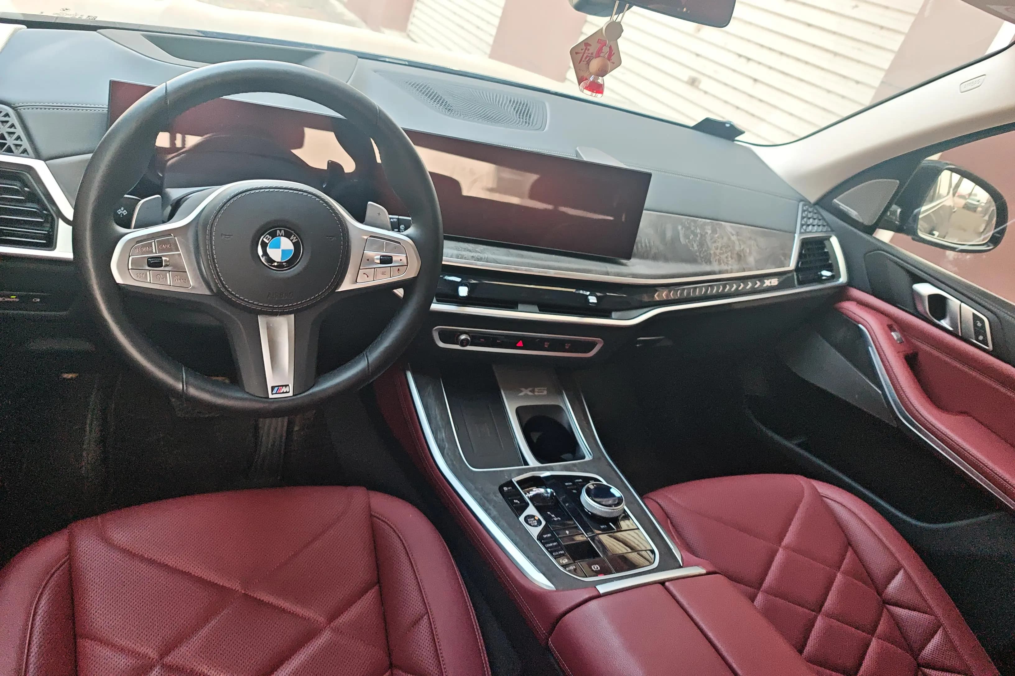 BMW X5 2025 г. 5135 км. — фото 12