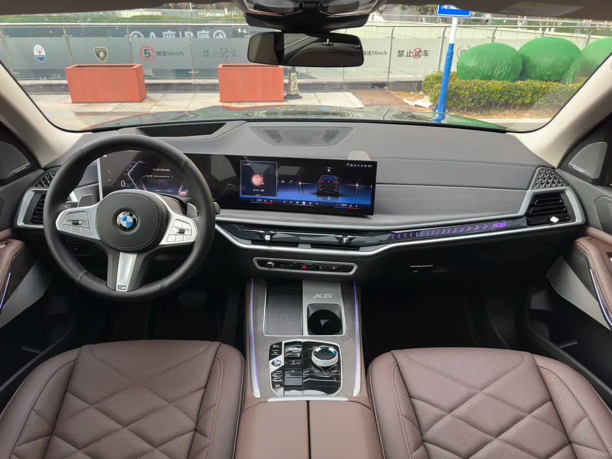 BMW X5 2025 г. 15105 км. — фото 13