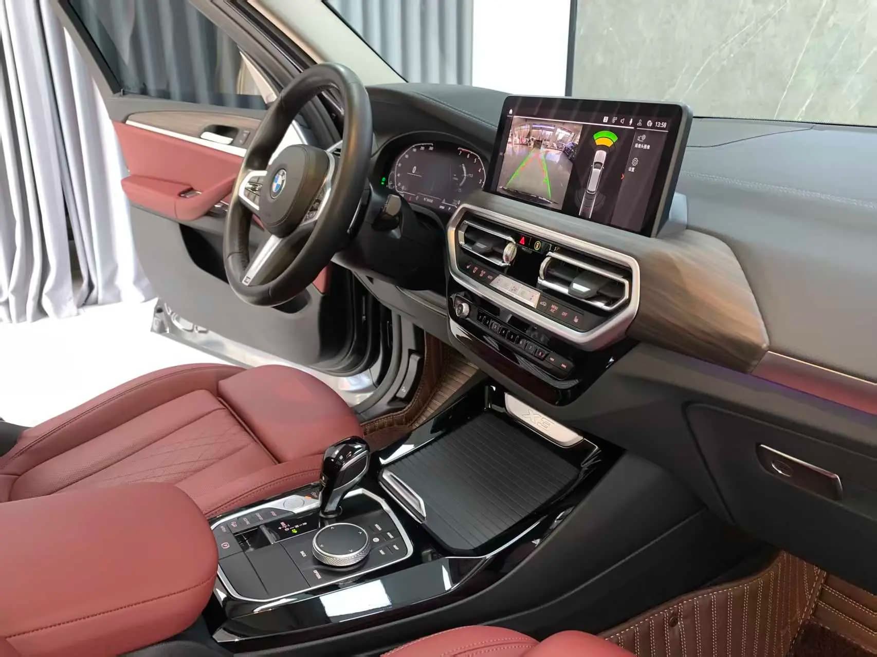 BMW X3 30i 2.0 xDrive Steptronic (245 л.с.) 2022 г. 47001 км — фото 13