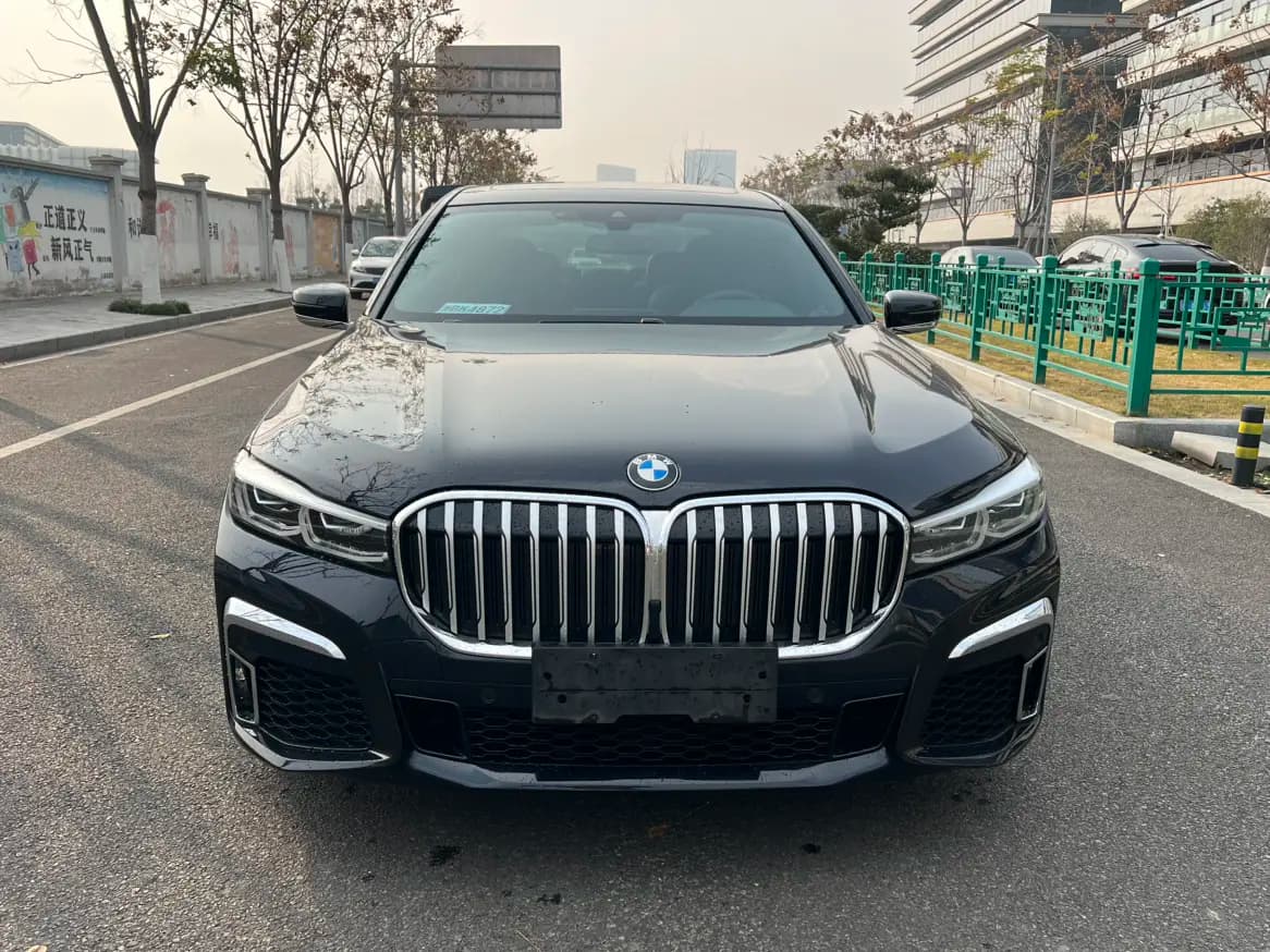 BMW 7 Series 2021 г. 46000 км. — фото 2