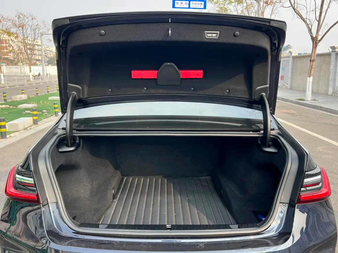 BMW 7 Series 2021 г. 46000 км. — фото 18