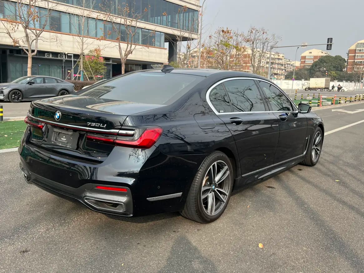 BMW 7 Series 2021 г. 46000 км. — фото 7