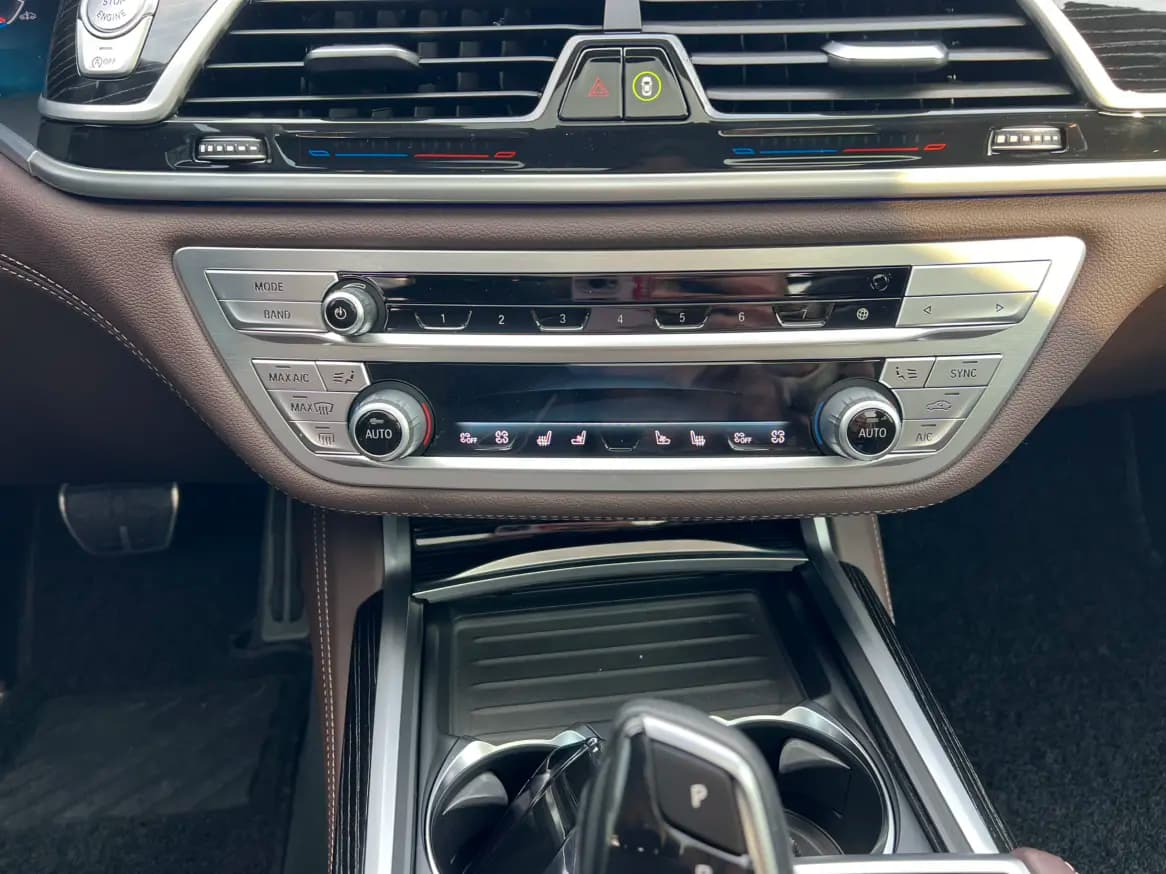 BMW 7 Series 2021 г. 46000 км. — фото 10