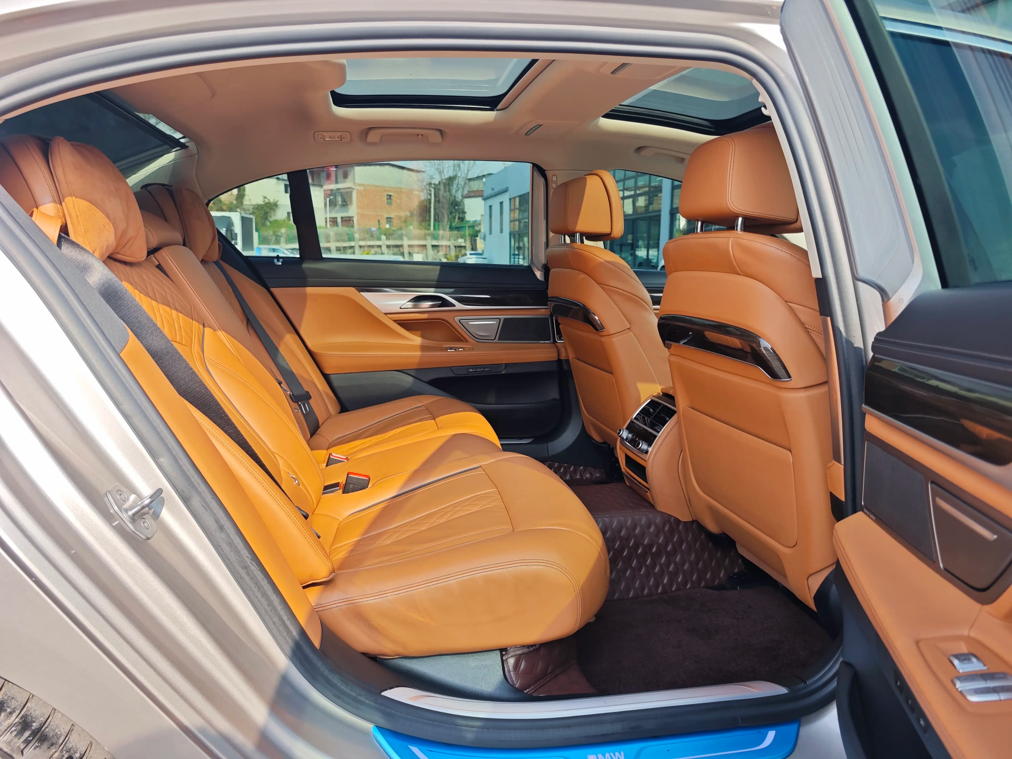 BMW 7 Series 2022 г. 62026 км. — фото 14