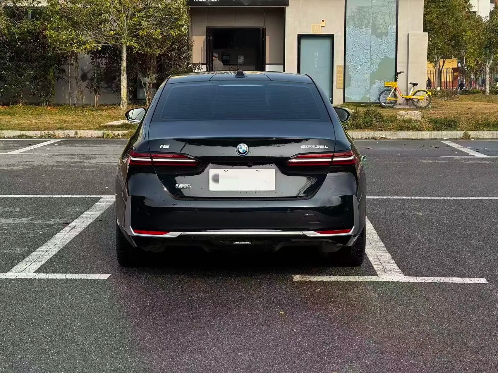 BMW i5 2025 г. 18051 км. — фото 4