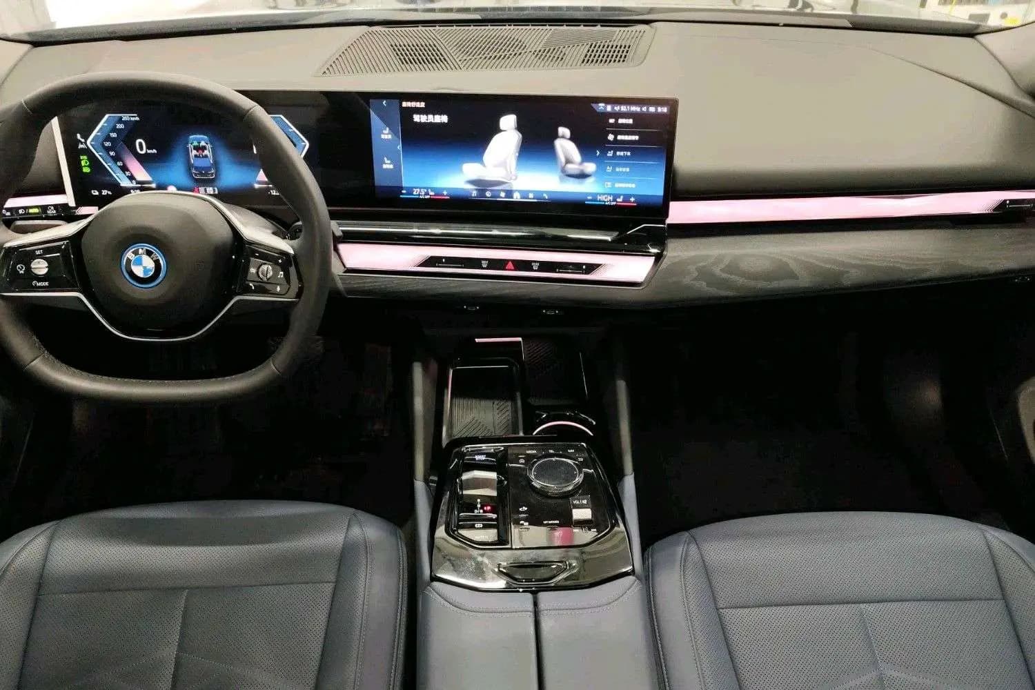 BMW i5 2025 г. 15050 км. — фото 6