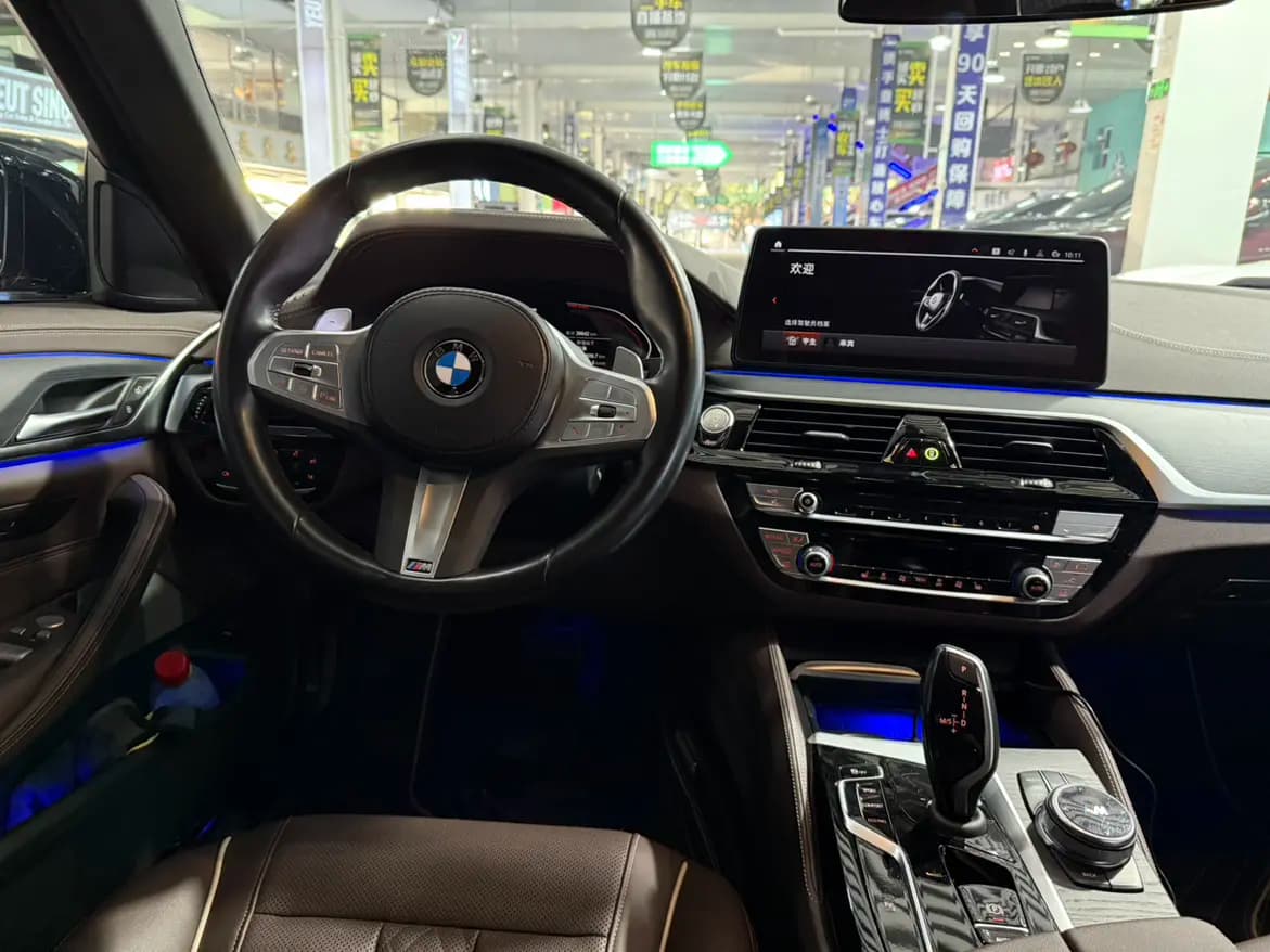 BMW 5 Series 2023 г. 30079 км. — фото 7