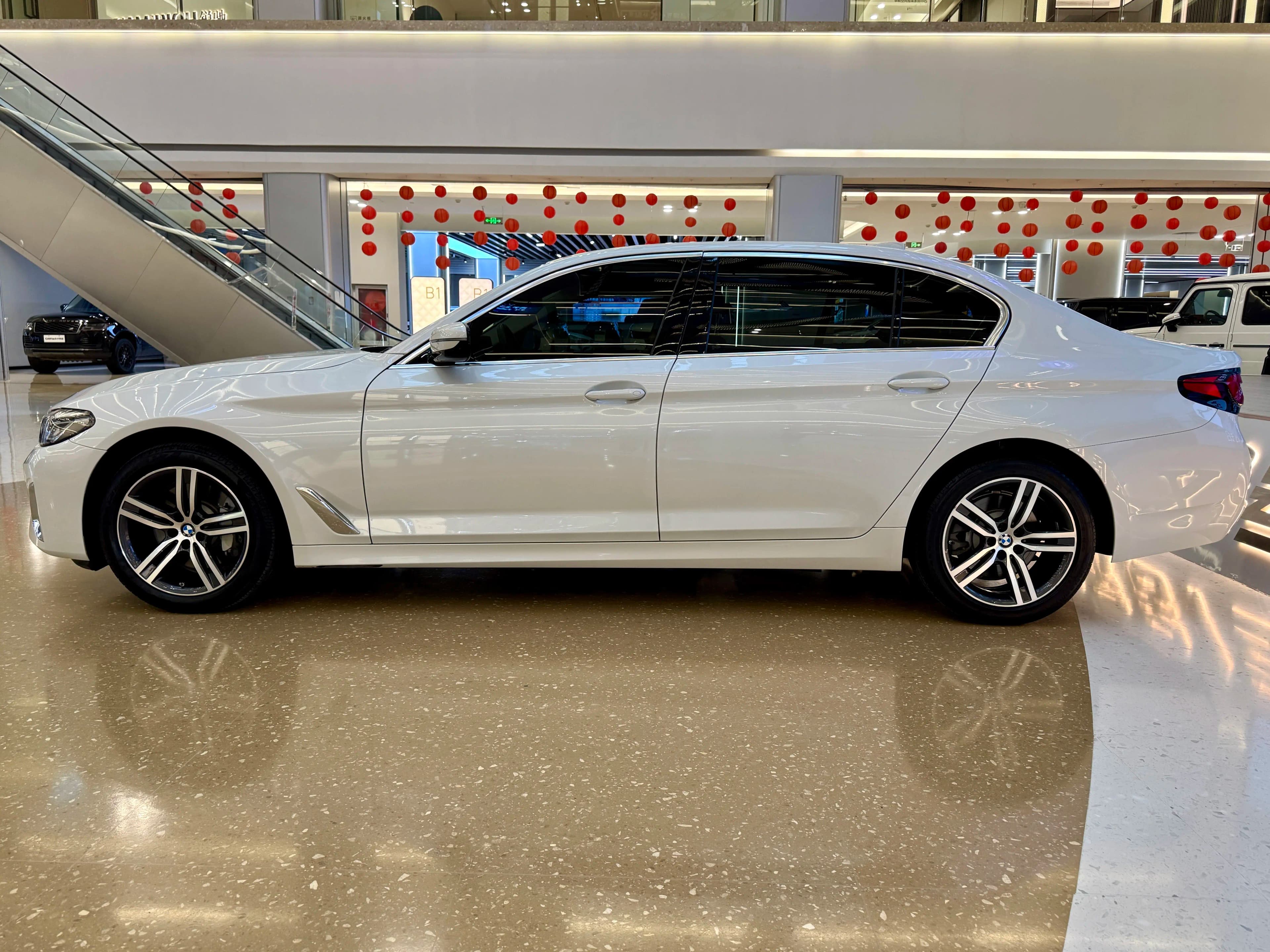 BMW 5 Series 2021 г. 48000 км. — фото 3