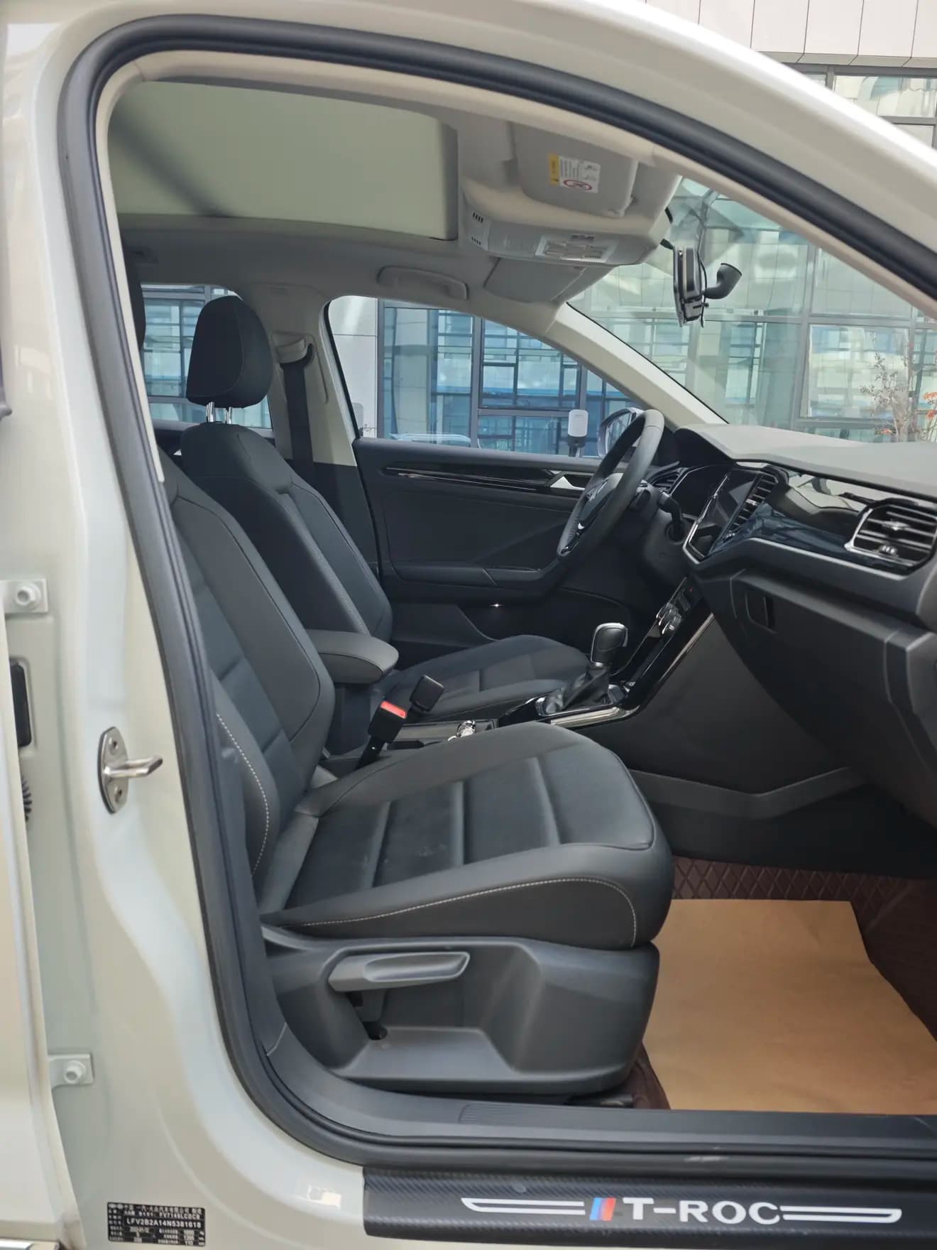 Volkswagen T-Roc 2022 г. 33106 км. — фото 21