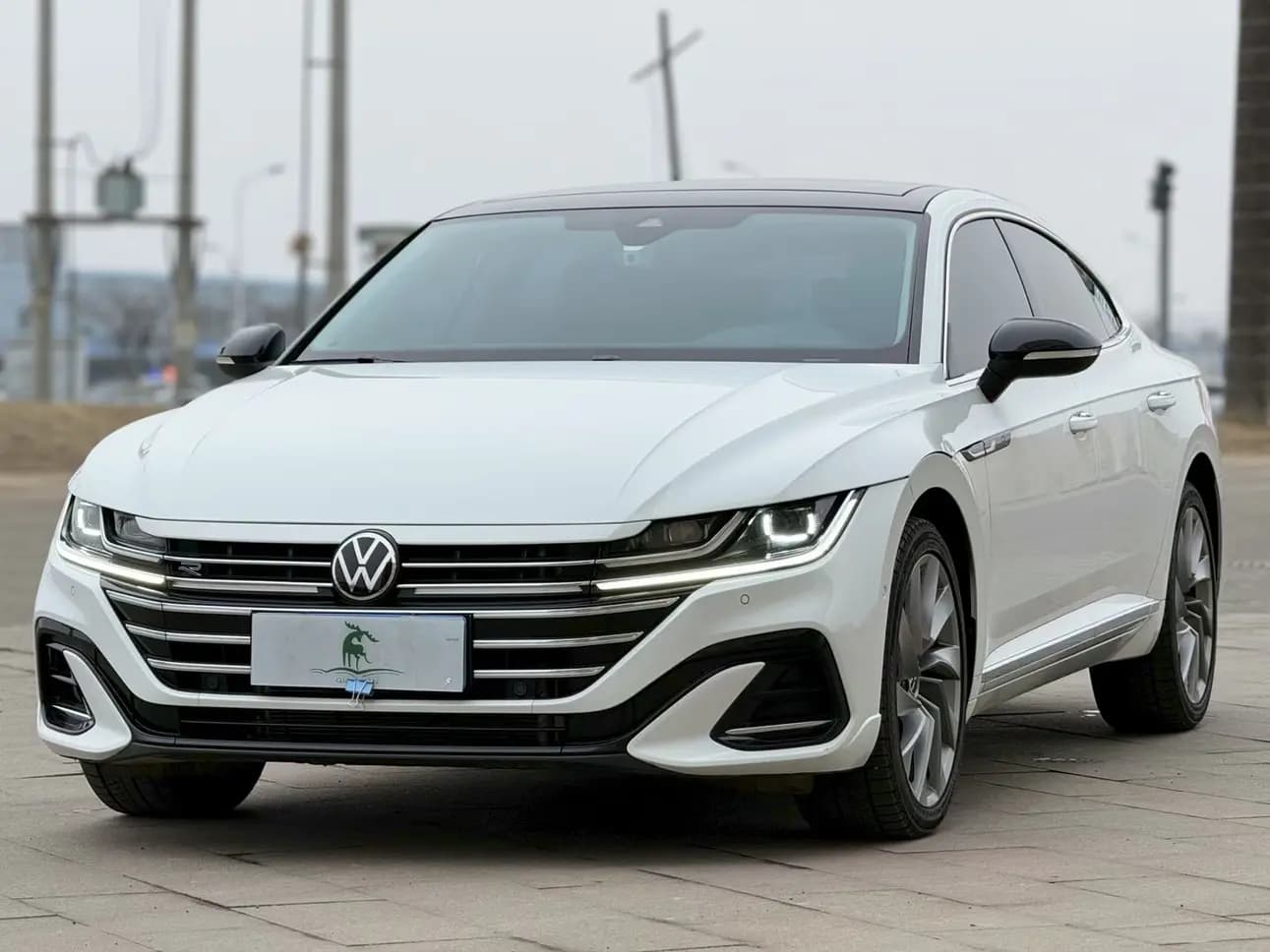 Volkswagen Arteon 2024 г. 60044 км.