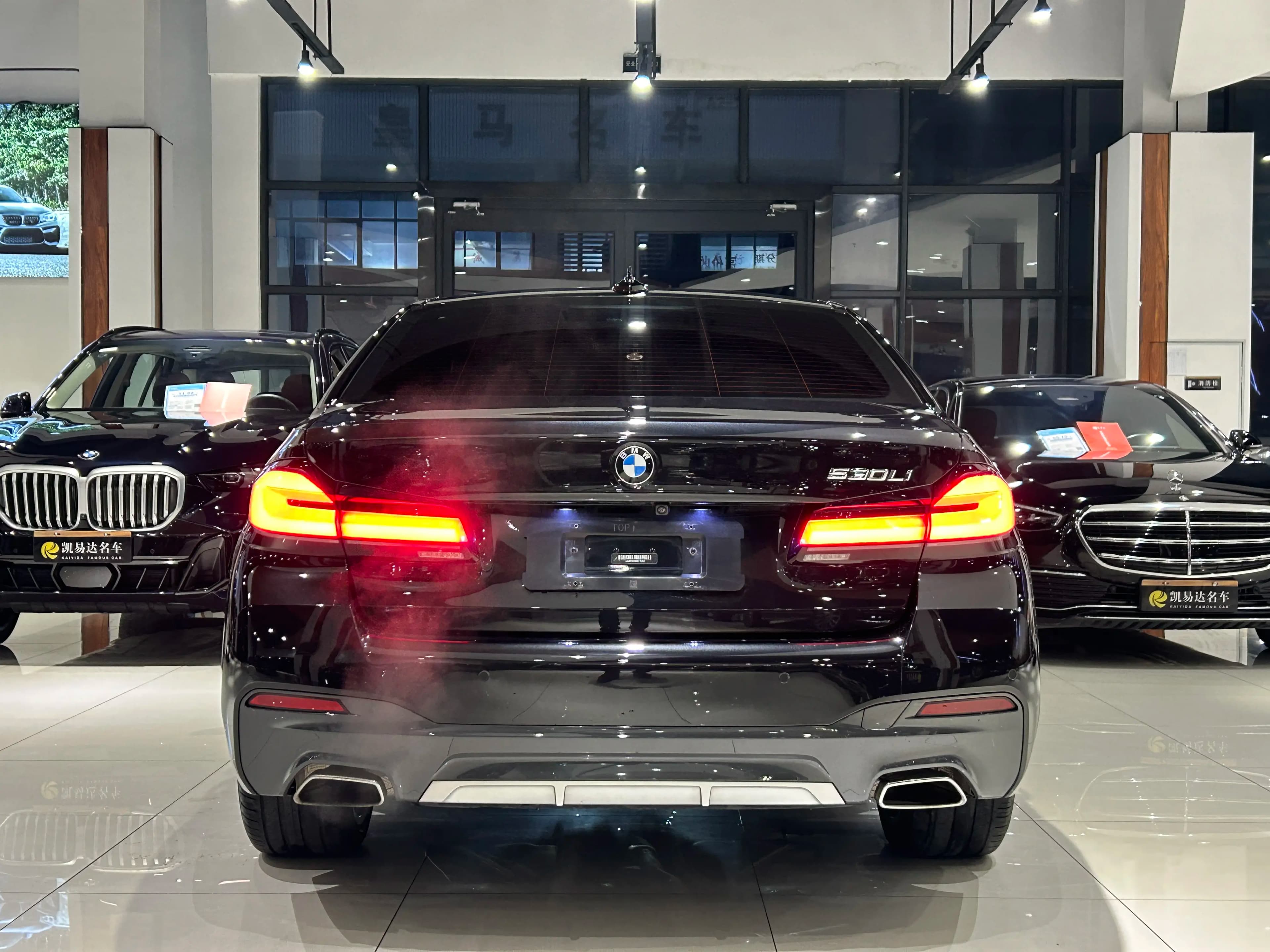 BMW 5 Series 2021 г. 47000 км. — фото 3